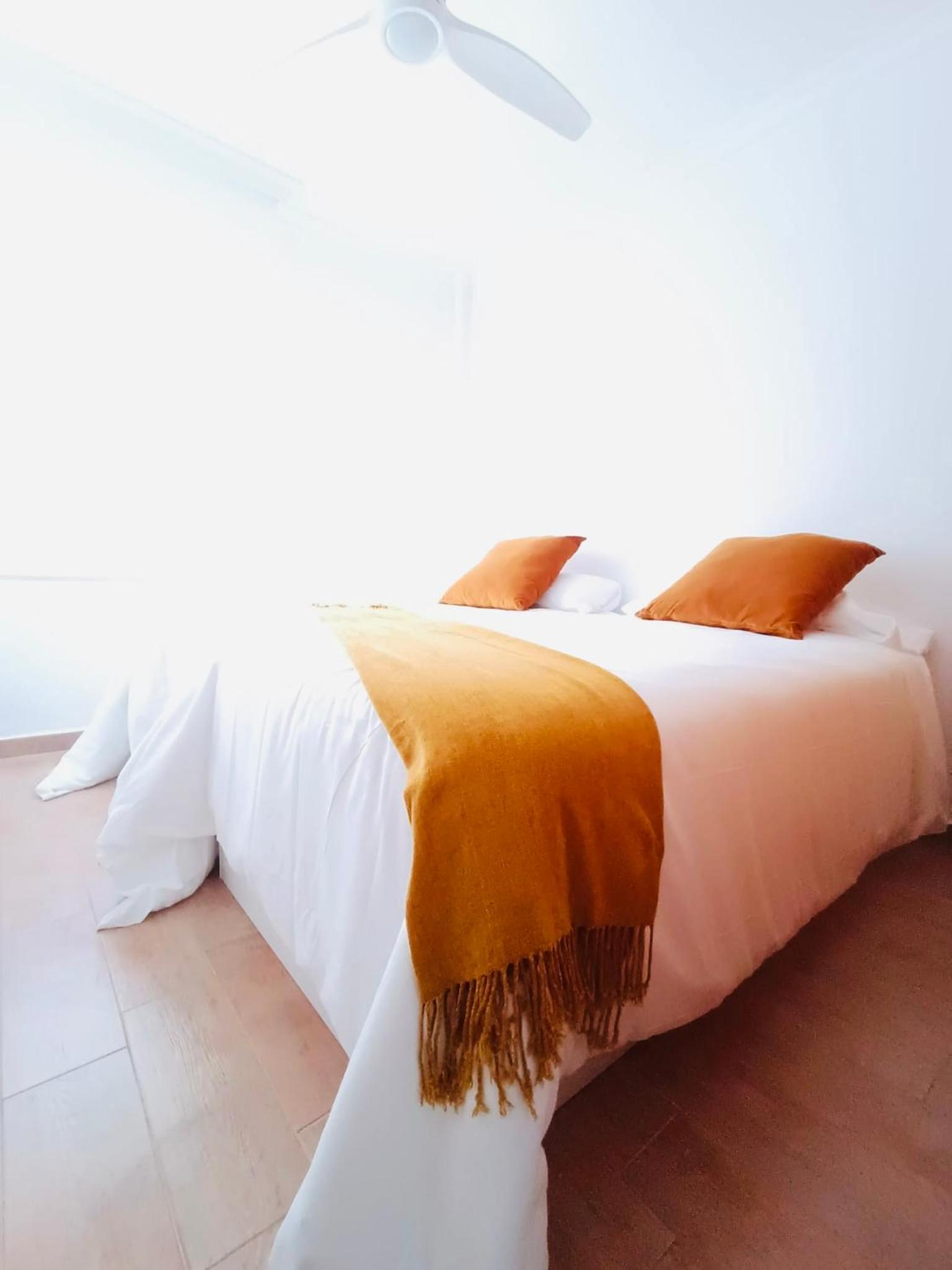 Apartamento de tres habitaciones - Piso alto