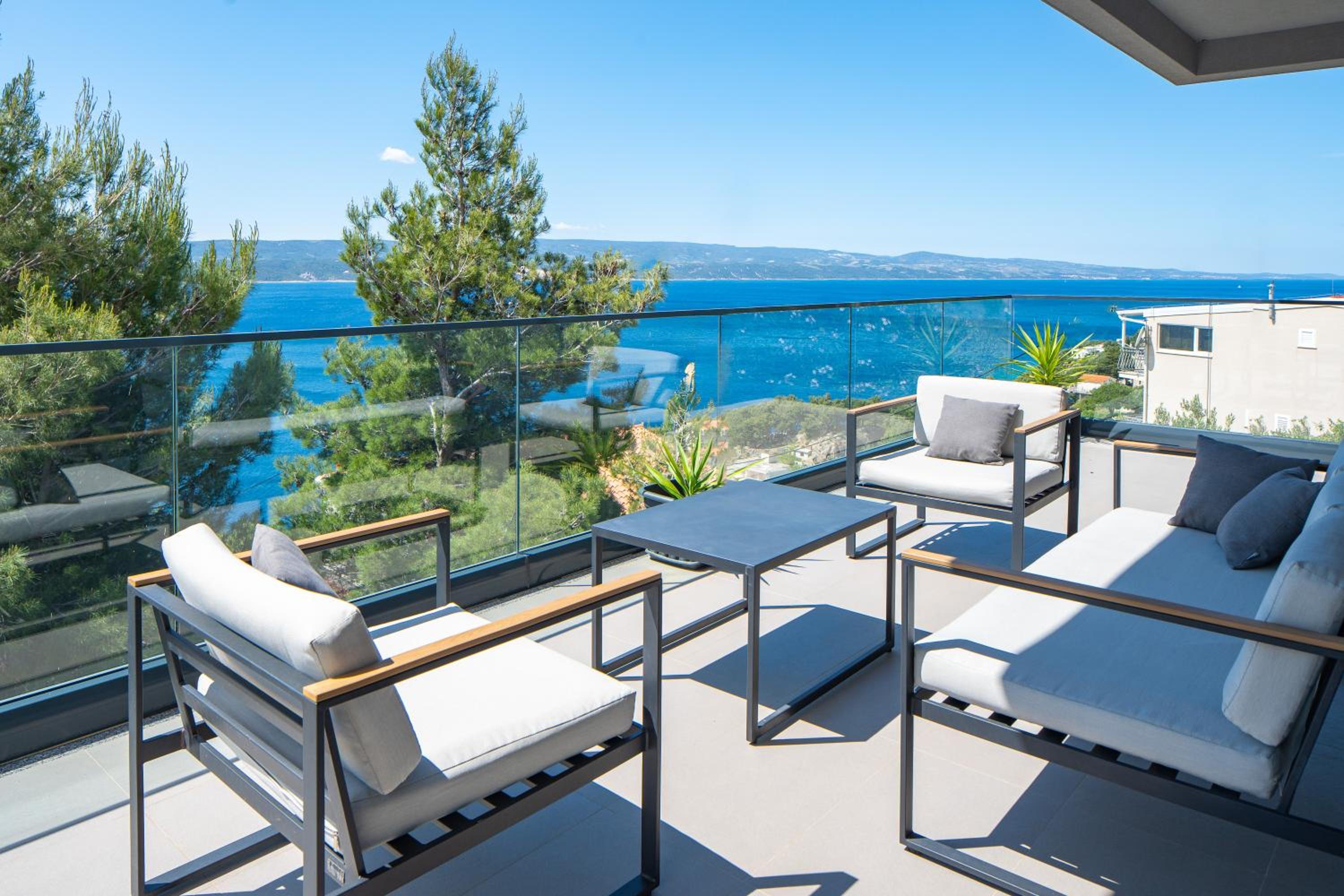 Villa with Sea View photo 3