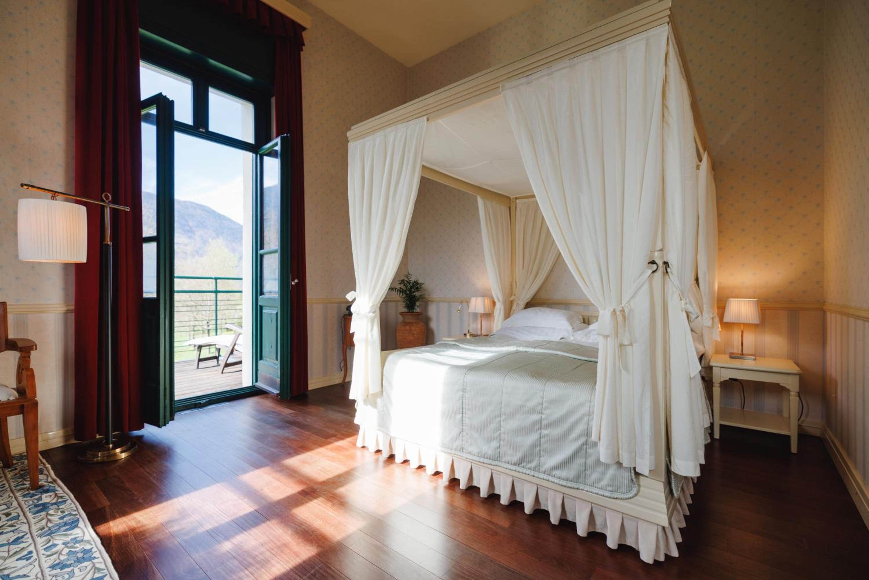 Superior Double Room with Terrace