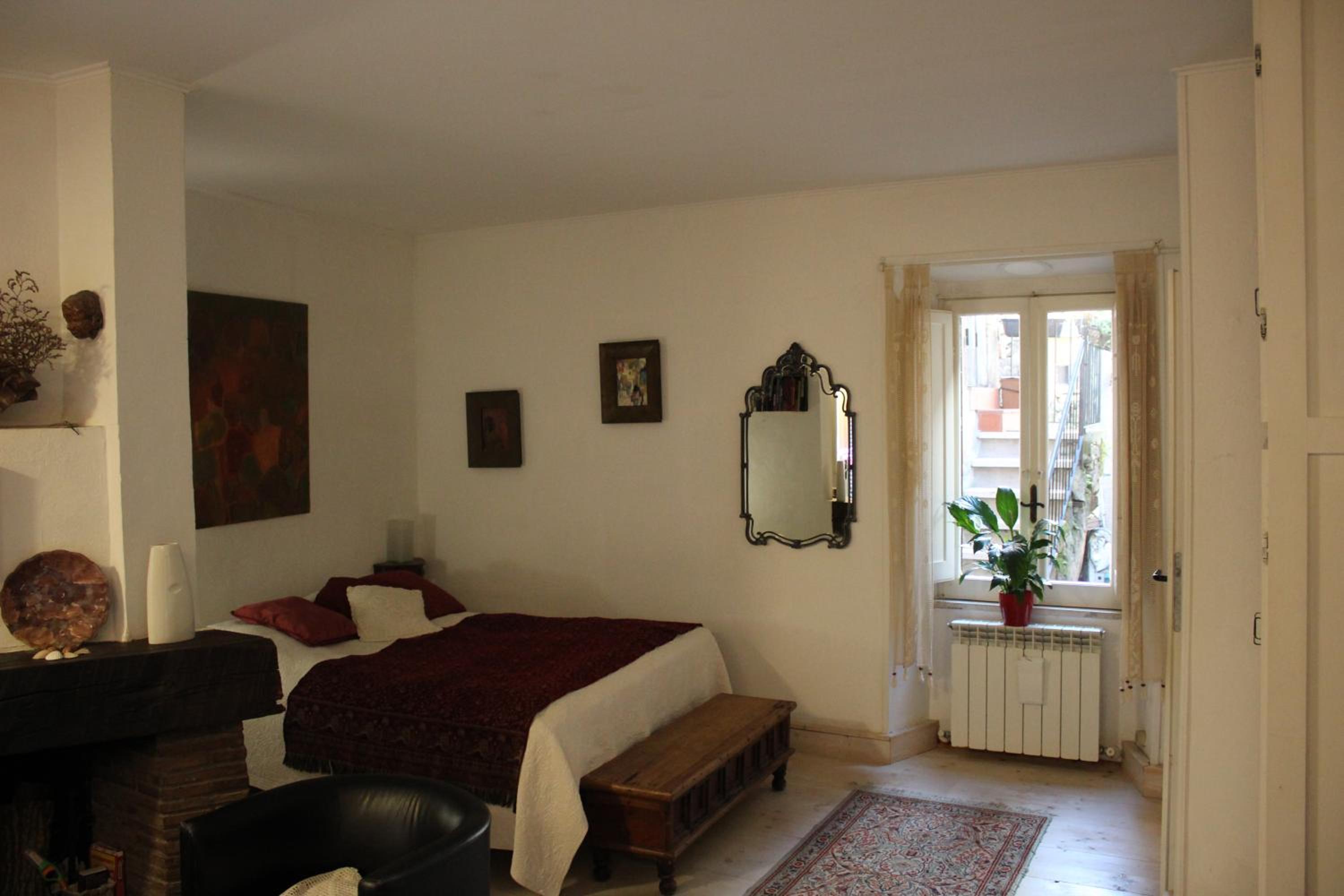 One-Bedroom House photo 1