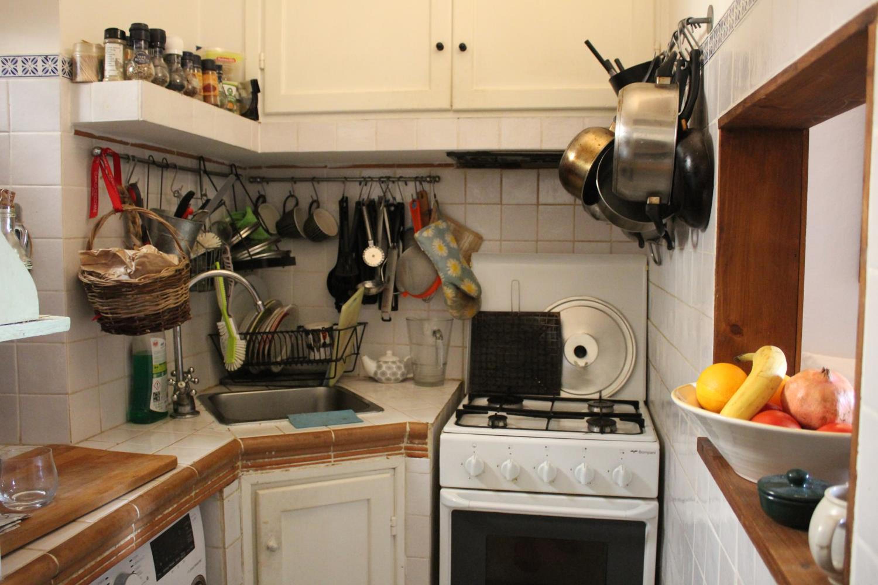 One-Bedroom House photo 2