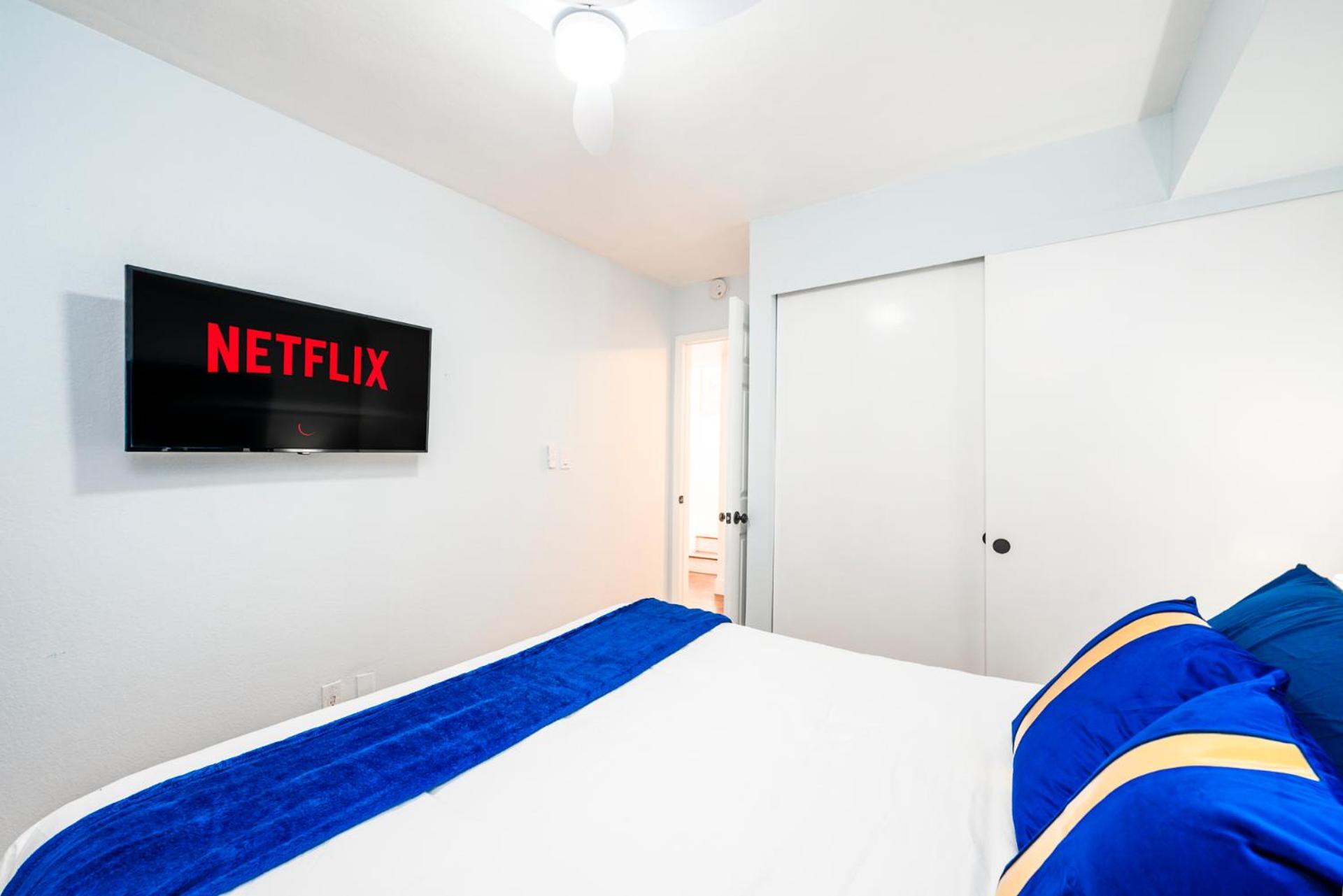 Four-Bedroom House photo 1