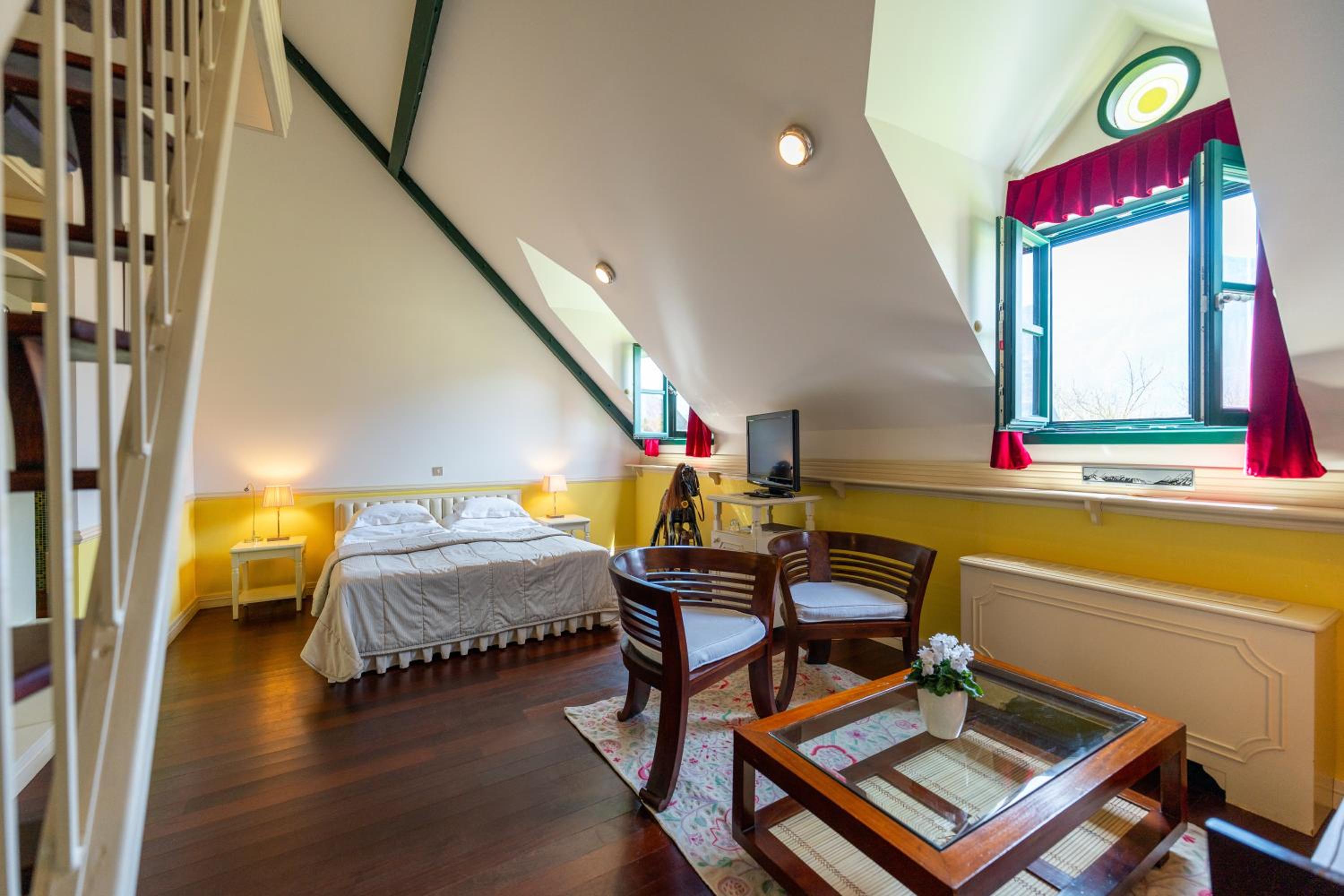 Comfort Quadruple Room