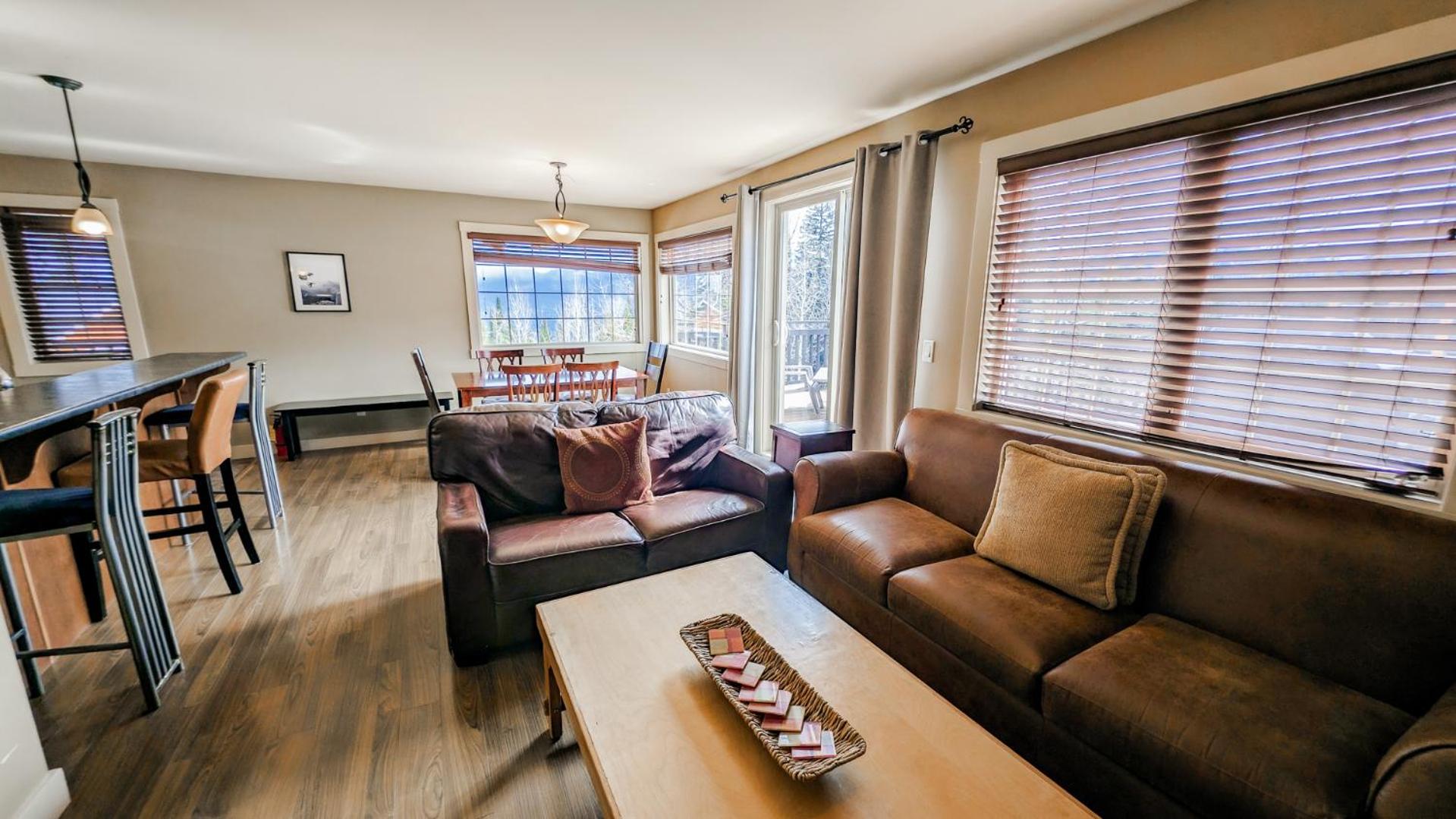 Two-Bedroom Apartment – Aspen Fifteen – Unit 15