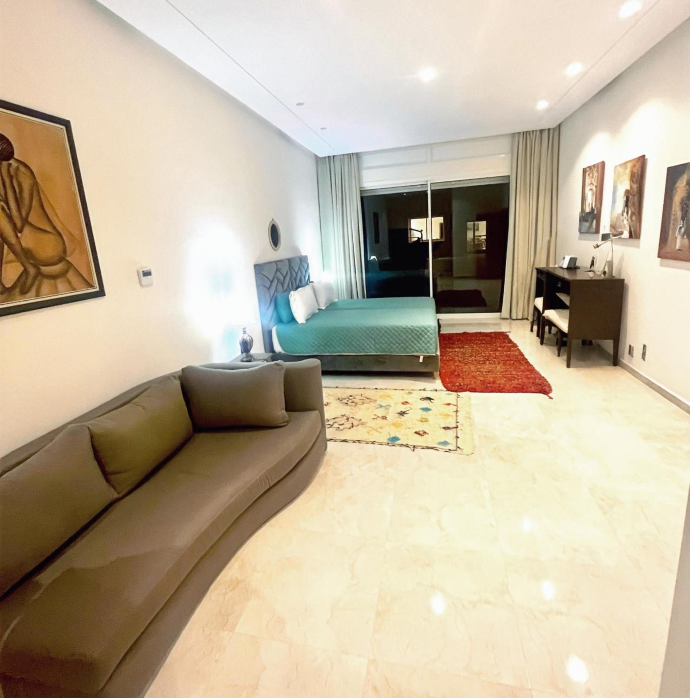 Two-Bedroom Villa - Photo 6