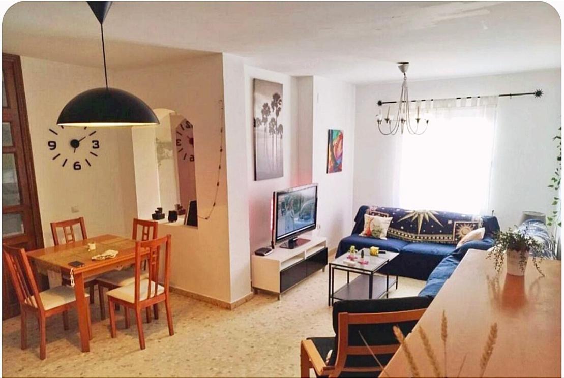 Two-Bedroom House photo 2