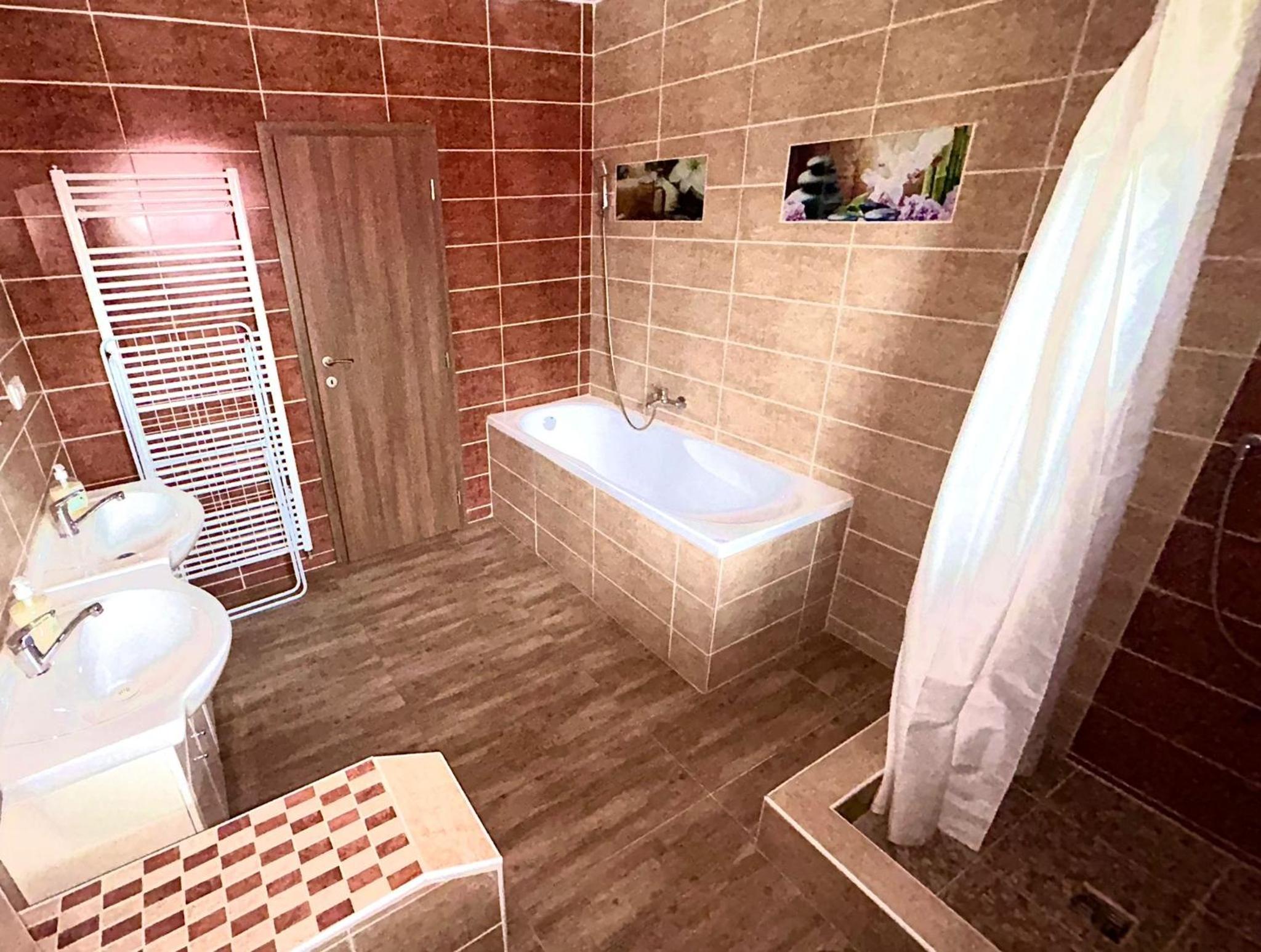 Two-Bedroom Apartment - Photo 14