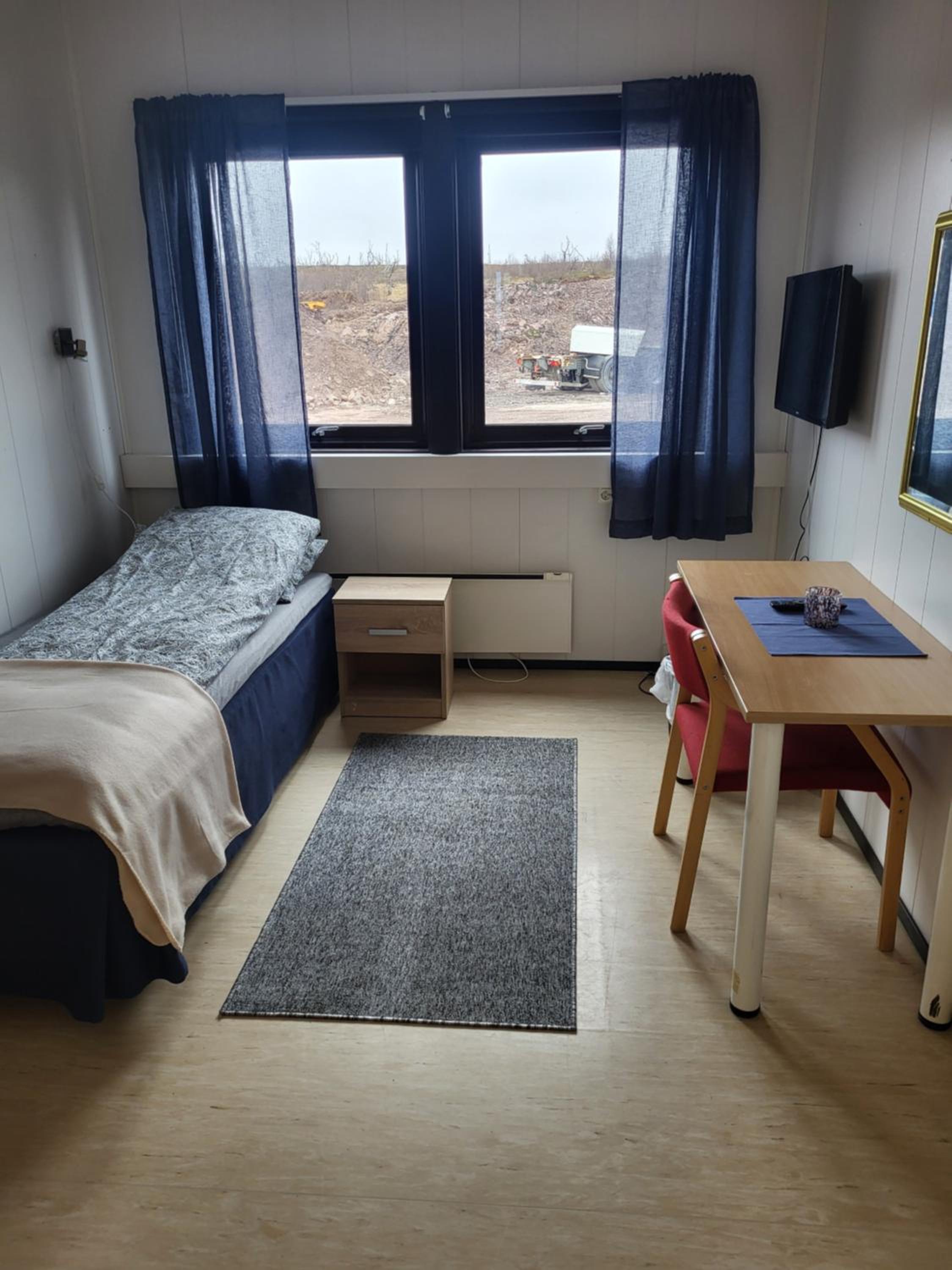 Single Room photo 3