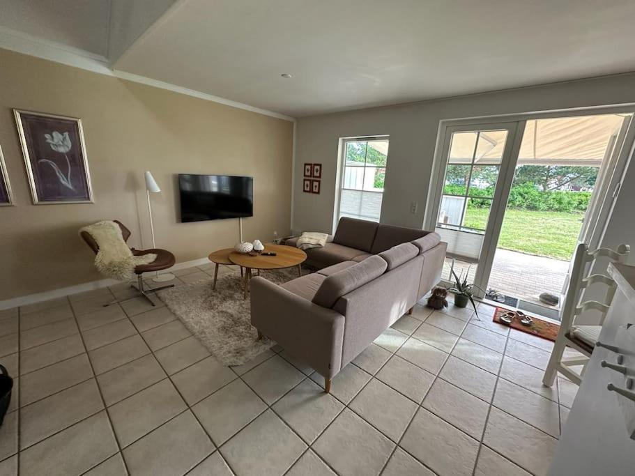 Three-Bedroom Villa photo 1