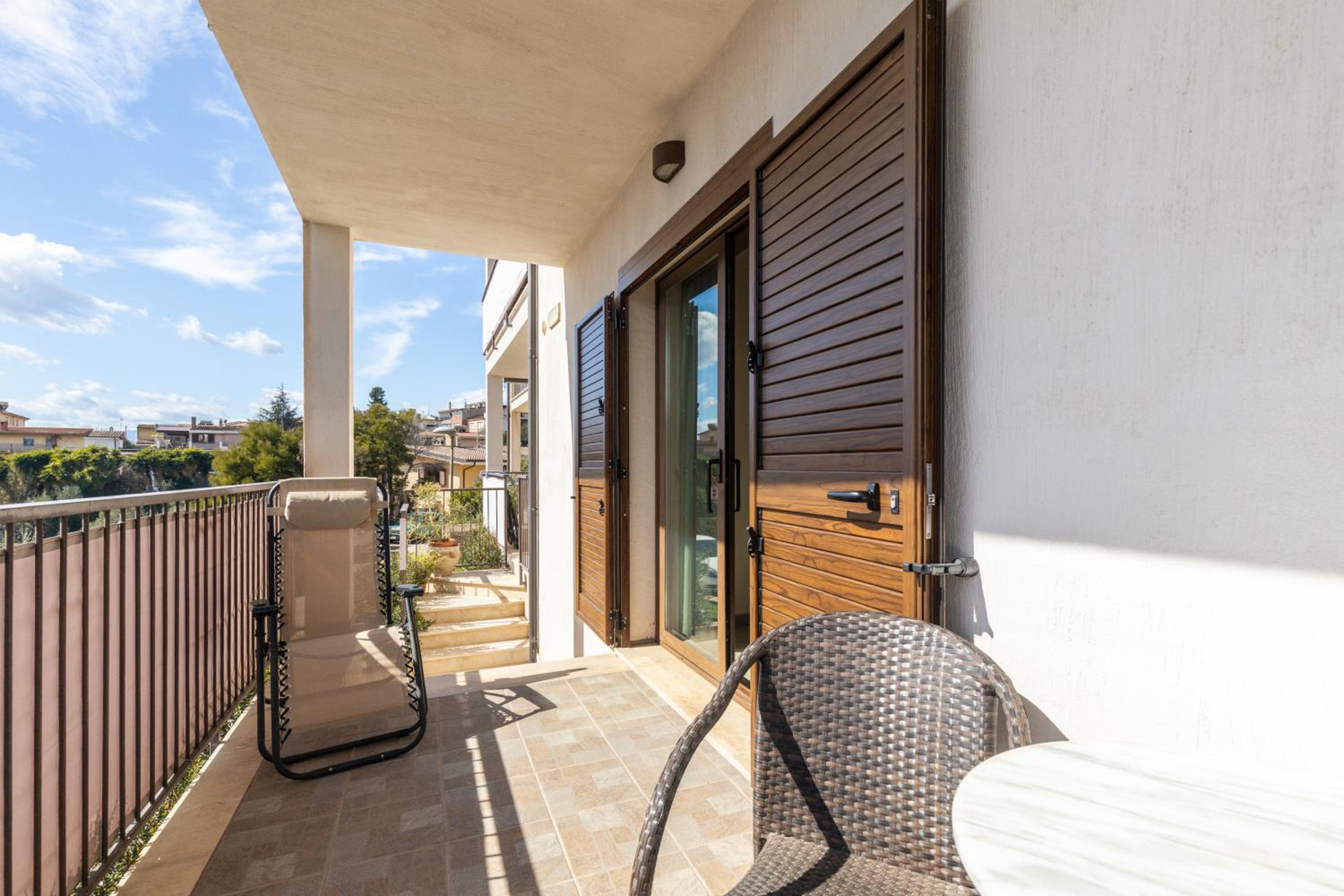 Triple Room with Balcony photo 2