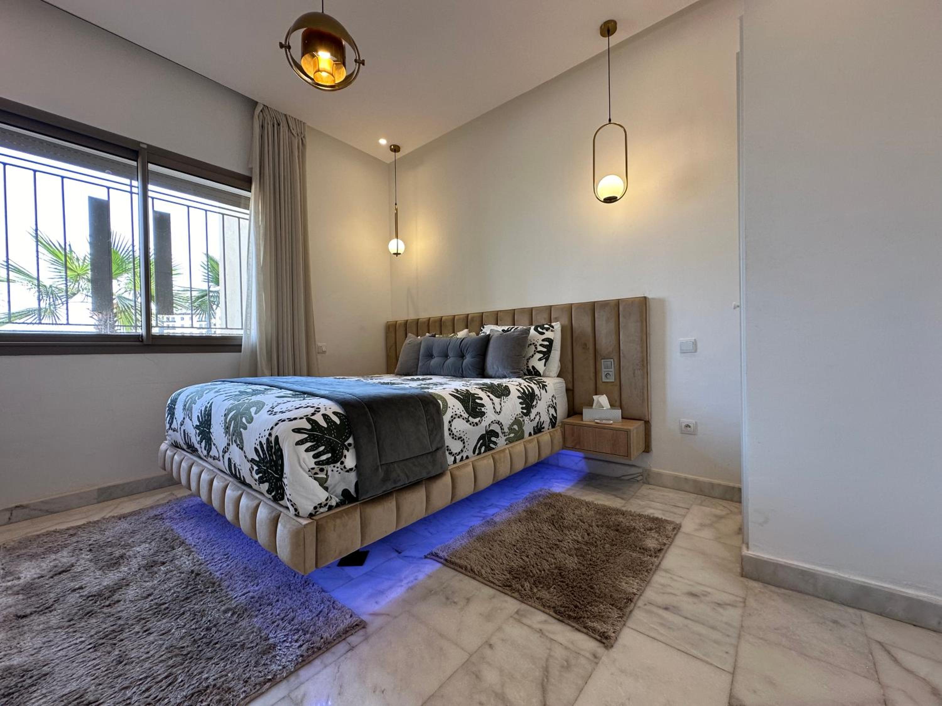 One-Bedroom Apartment - Photo 38