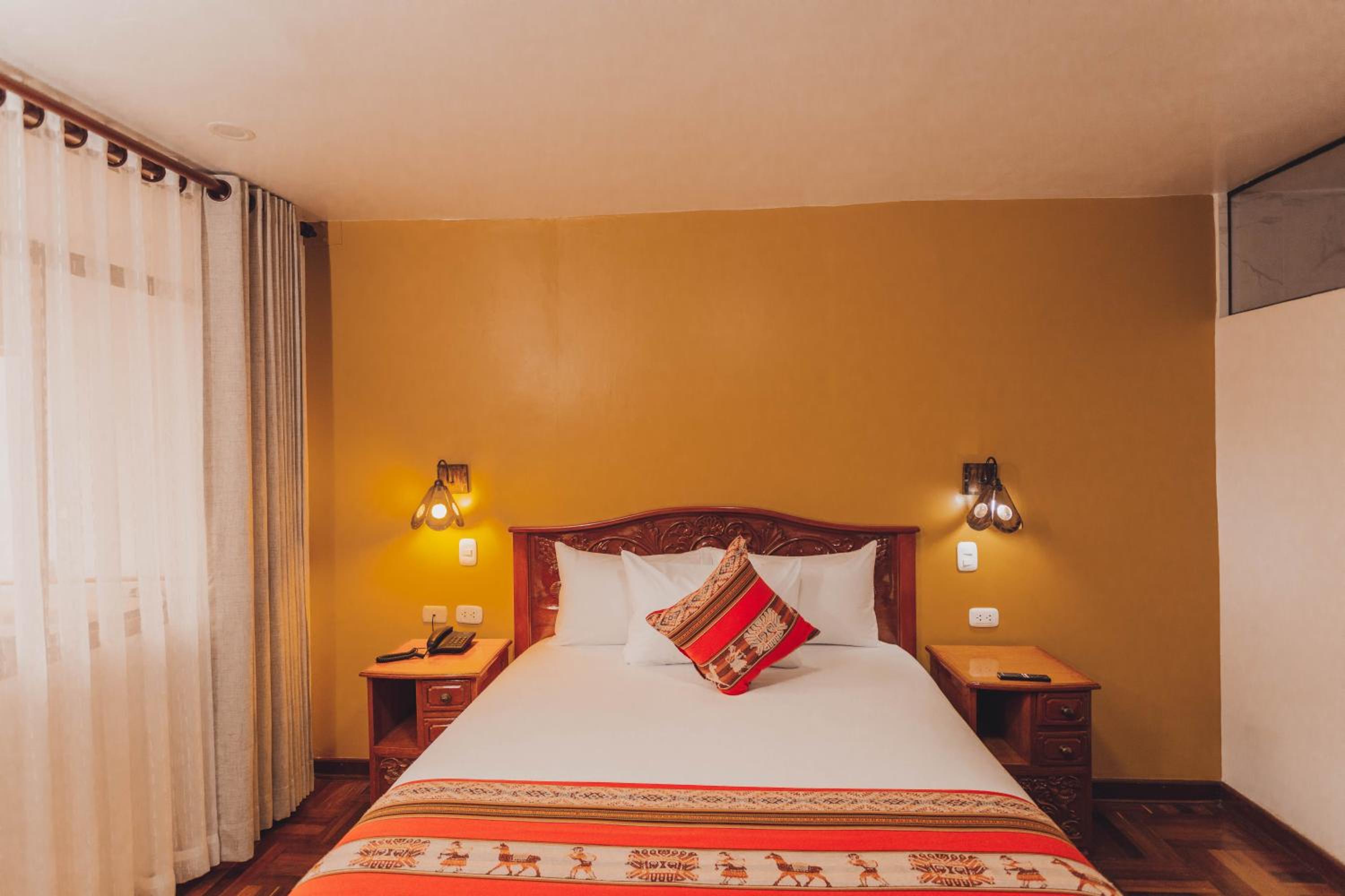 Economy Double Room photo 2