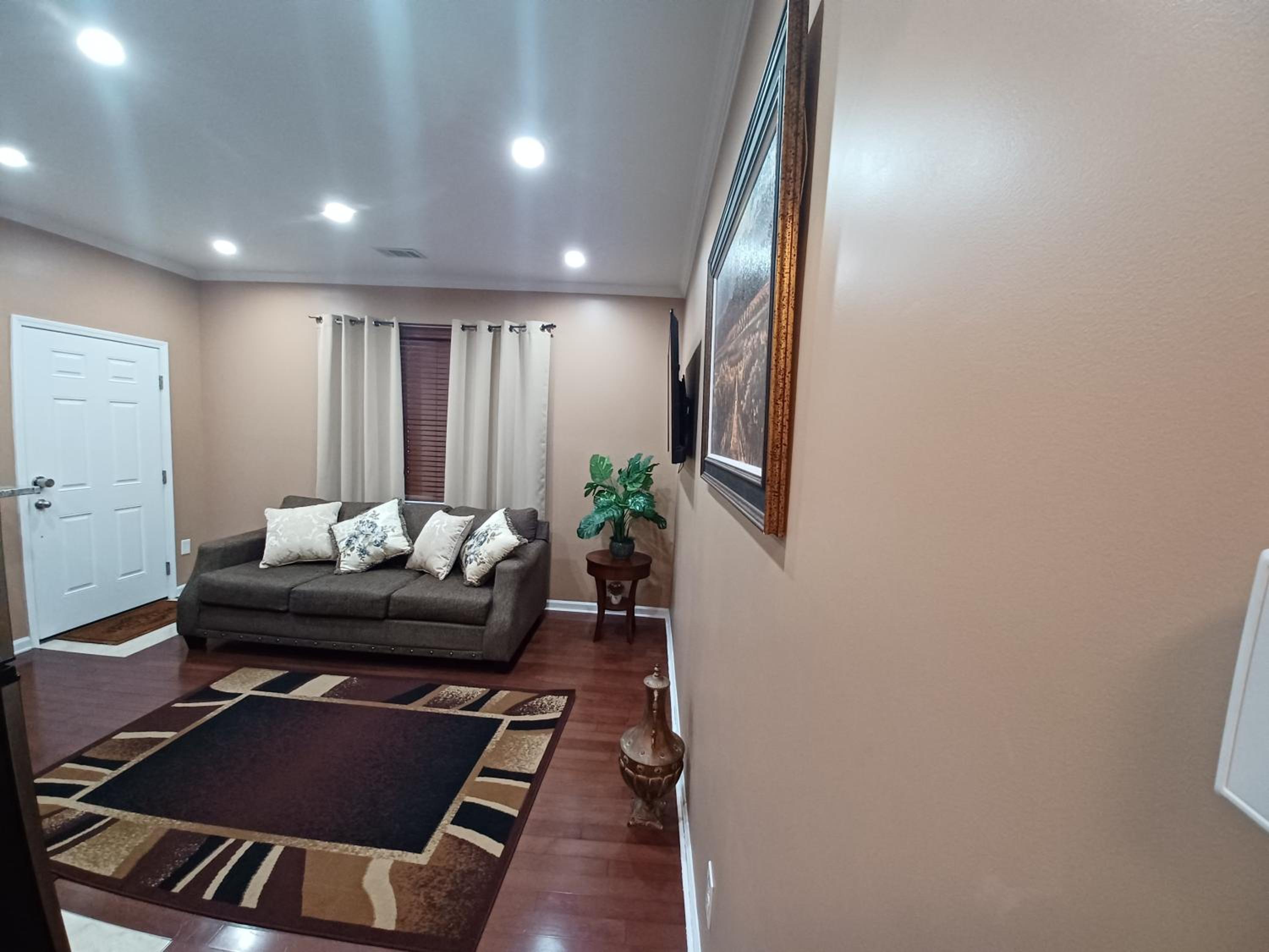 Deluxe Family Suite