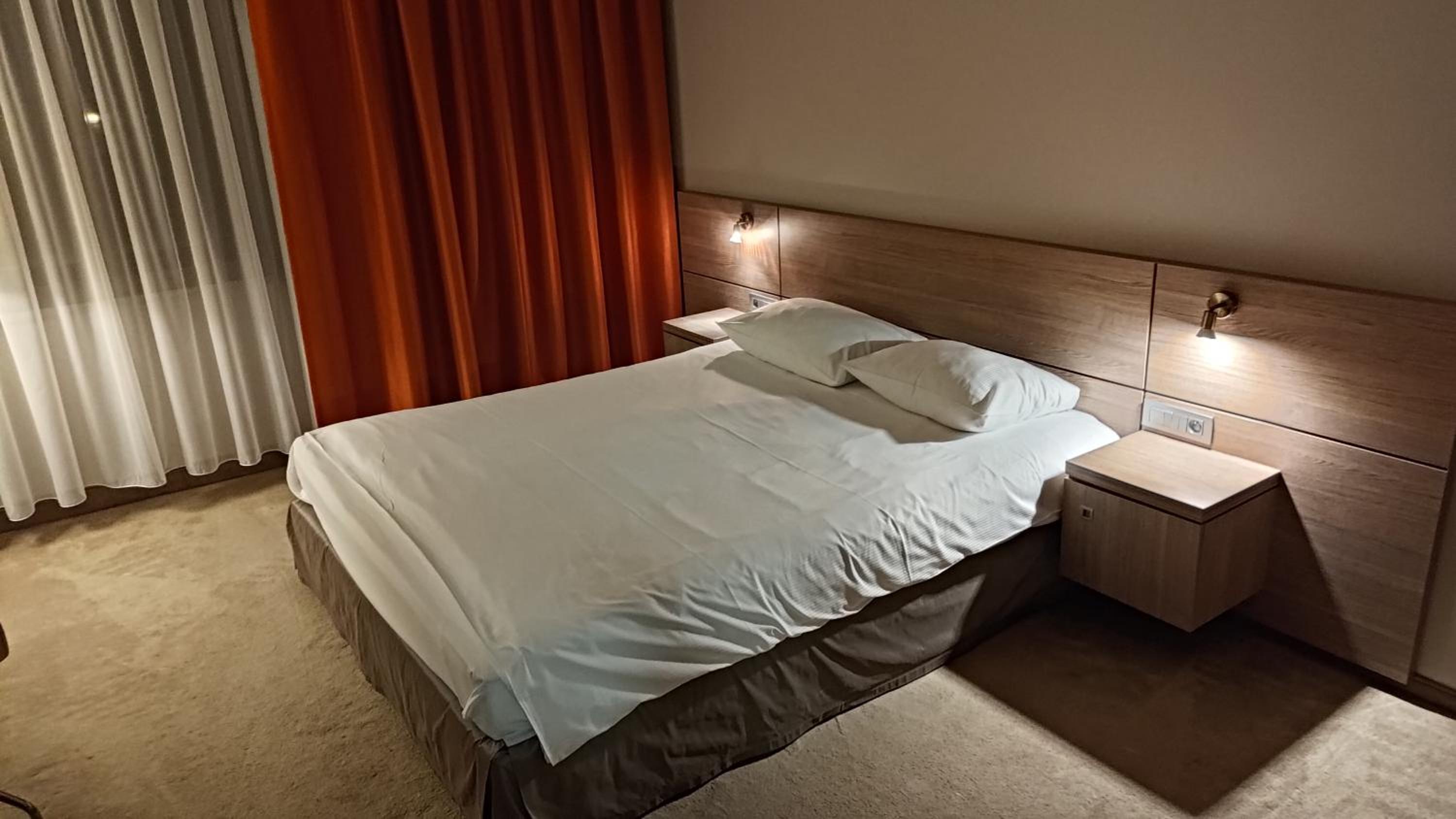 Superior Queen Room