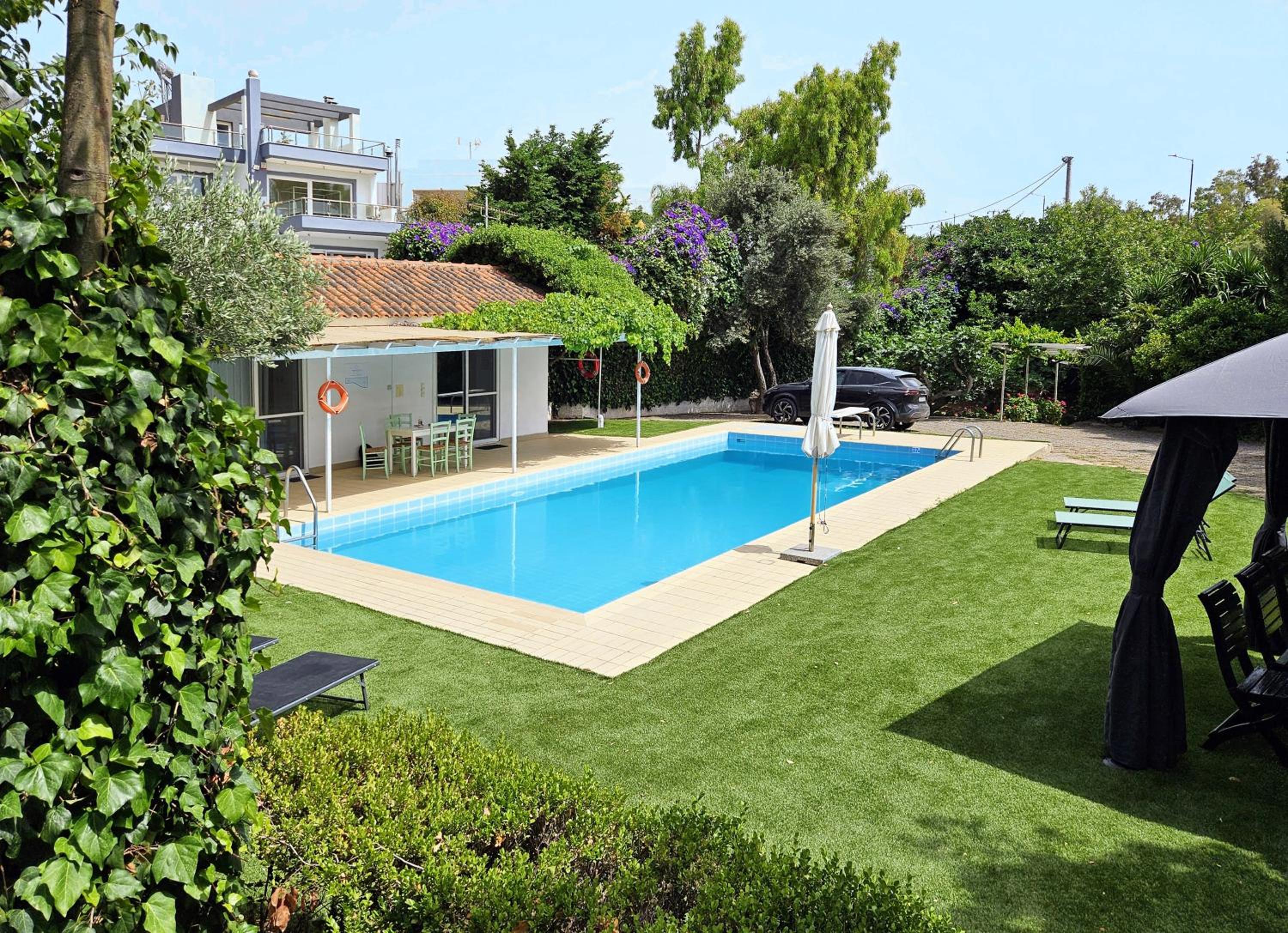 Apartment with Garden View photo 2