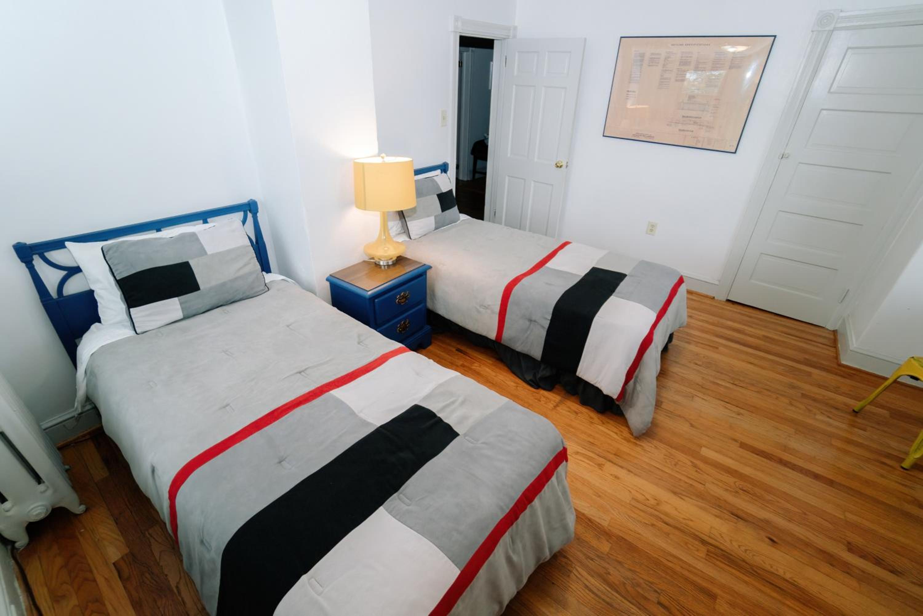 Four-Bedroom House photo 1