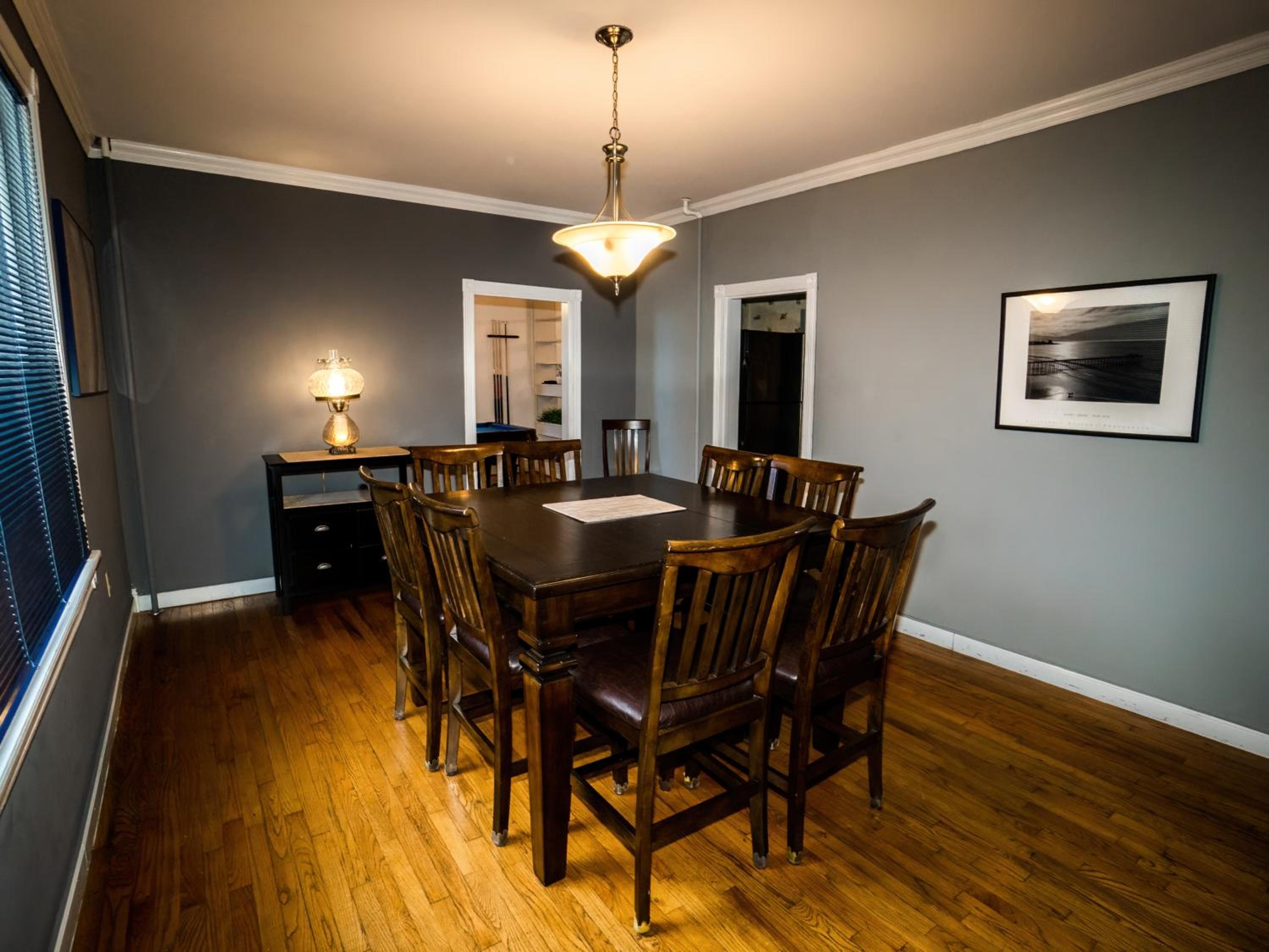 Four-Bedroom House photo 2