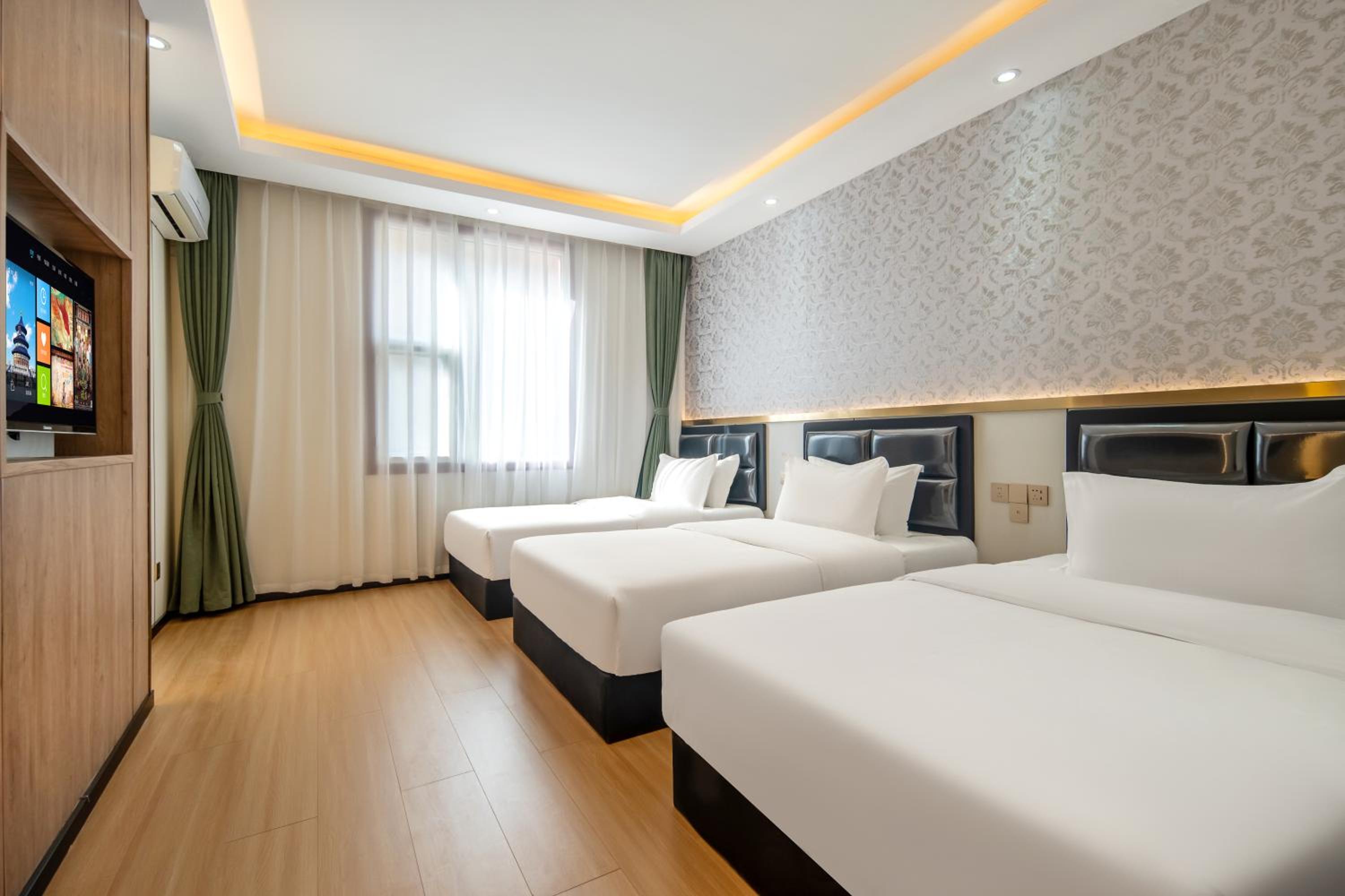 Comfort Triple Room photo 1