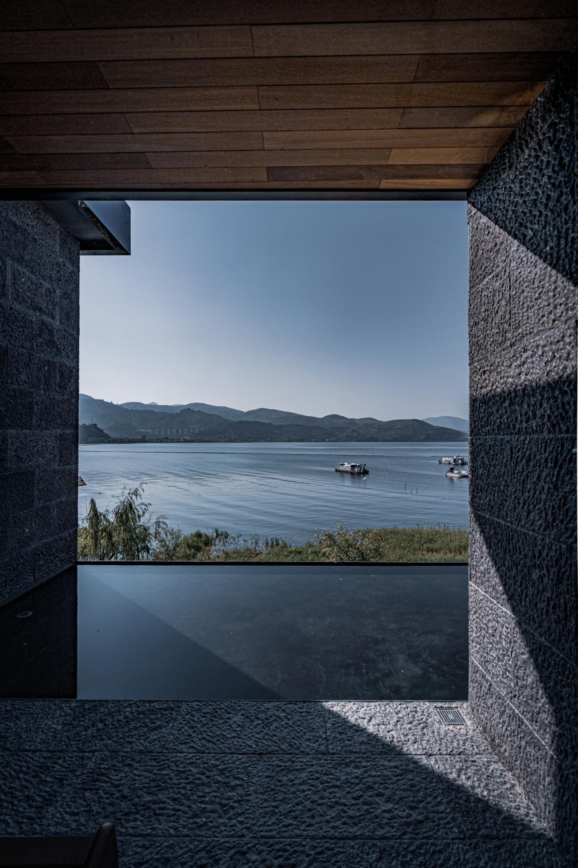 Superior Double or Twin Room with Terrace photo 3