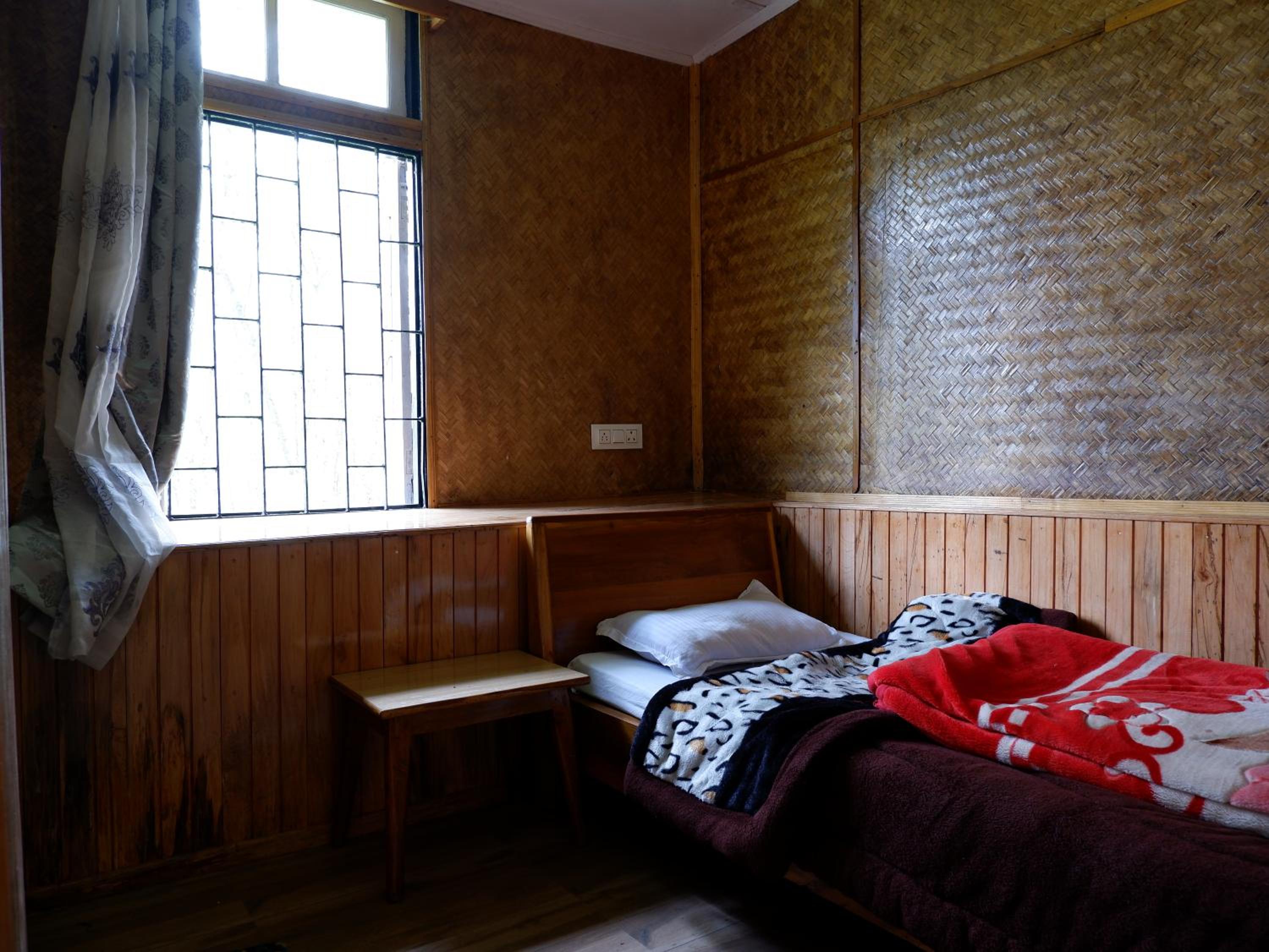 Single Room With Private Bathroom