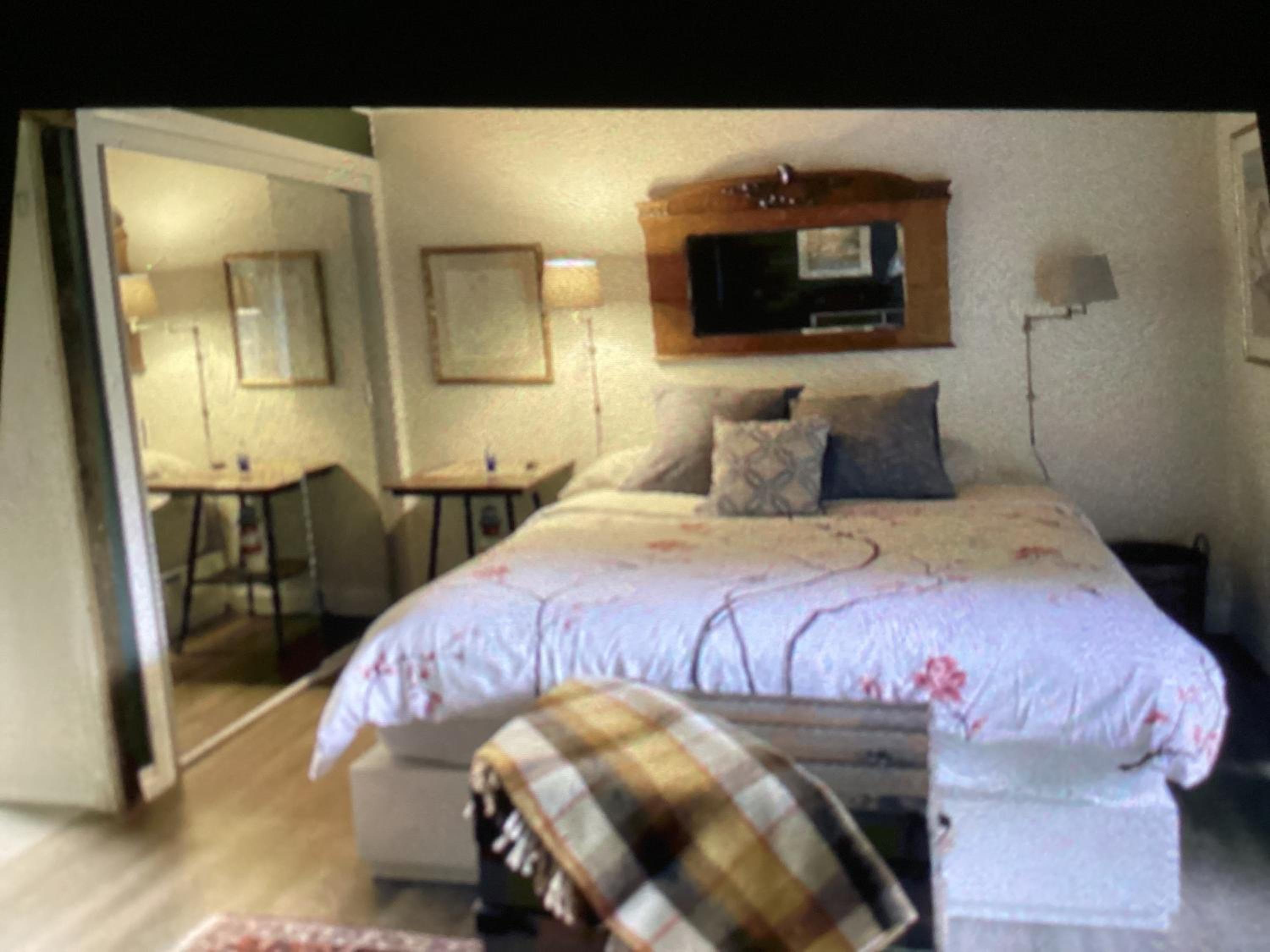 Three-Bedroom Chalet photo 1