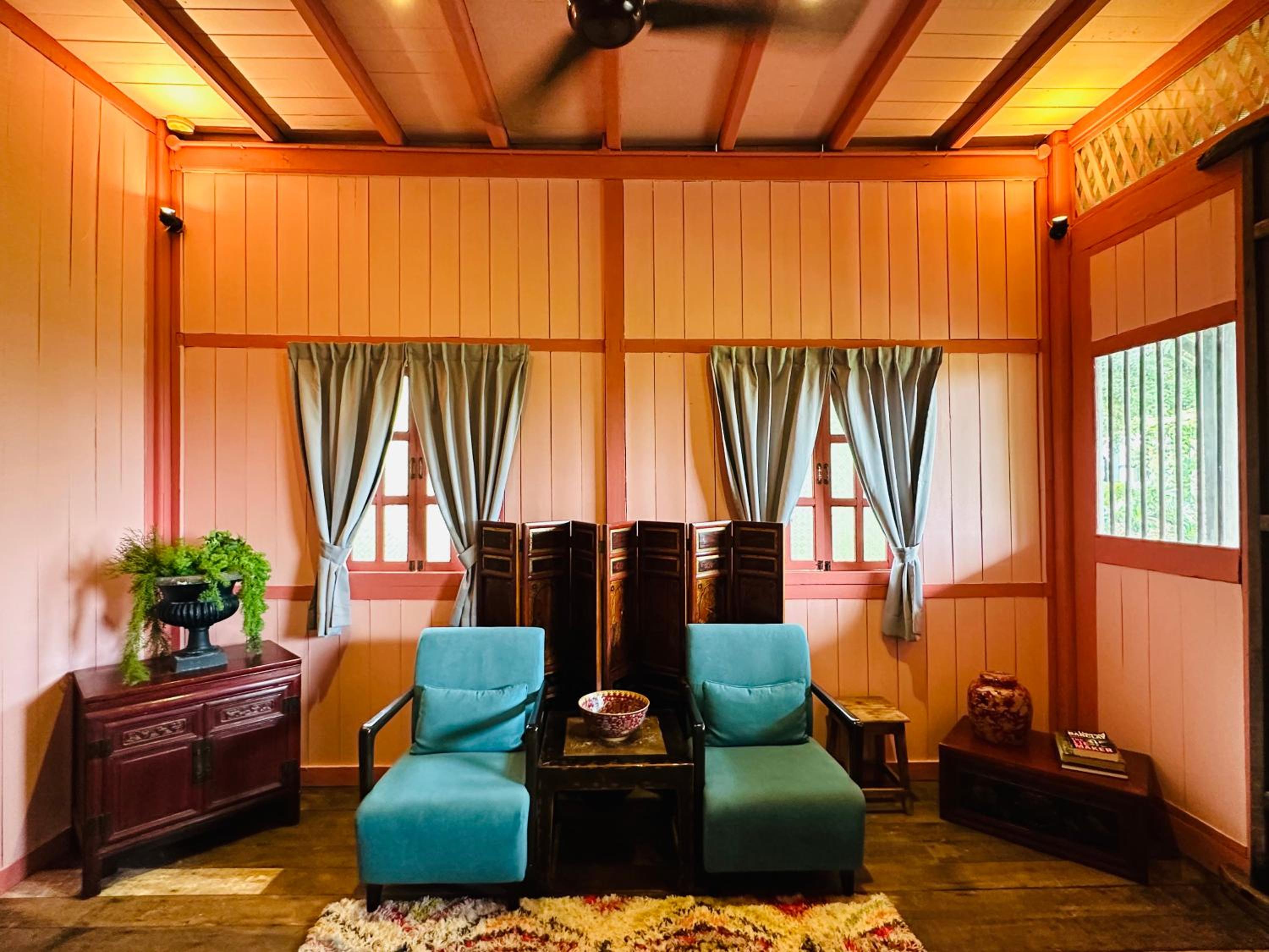 Two-Bedroom Suite with Pool View - Johor House 1 - Photo 13