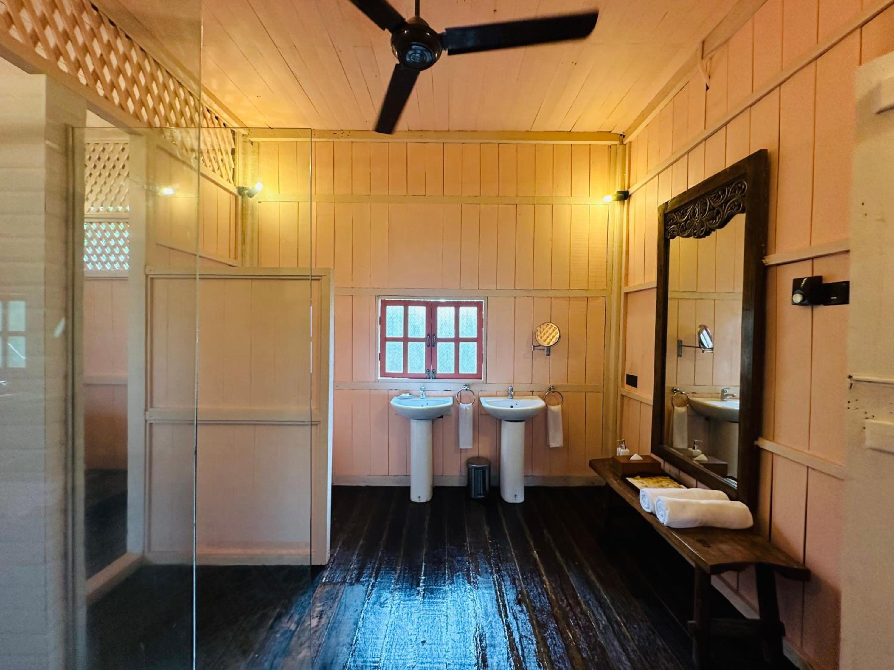 Two-Bedroom Suite with Pool View - Johor House 2 - Photo 5