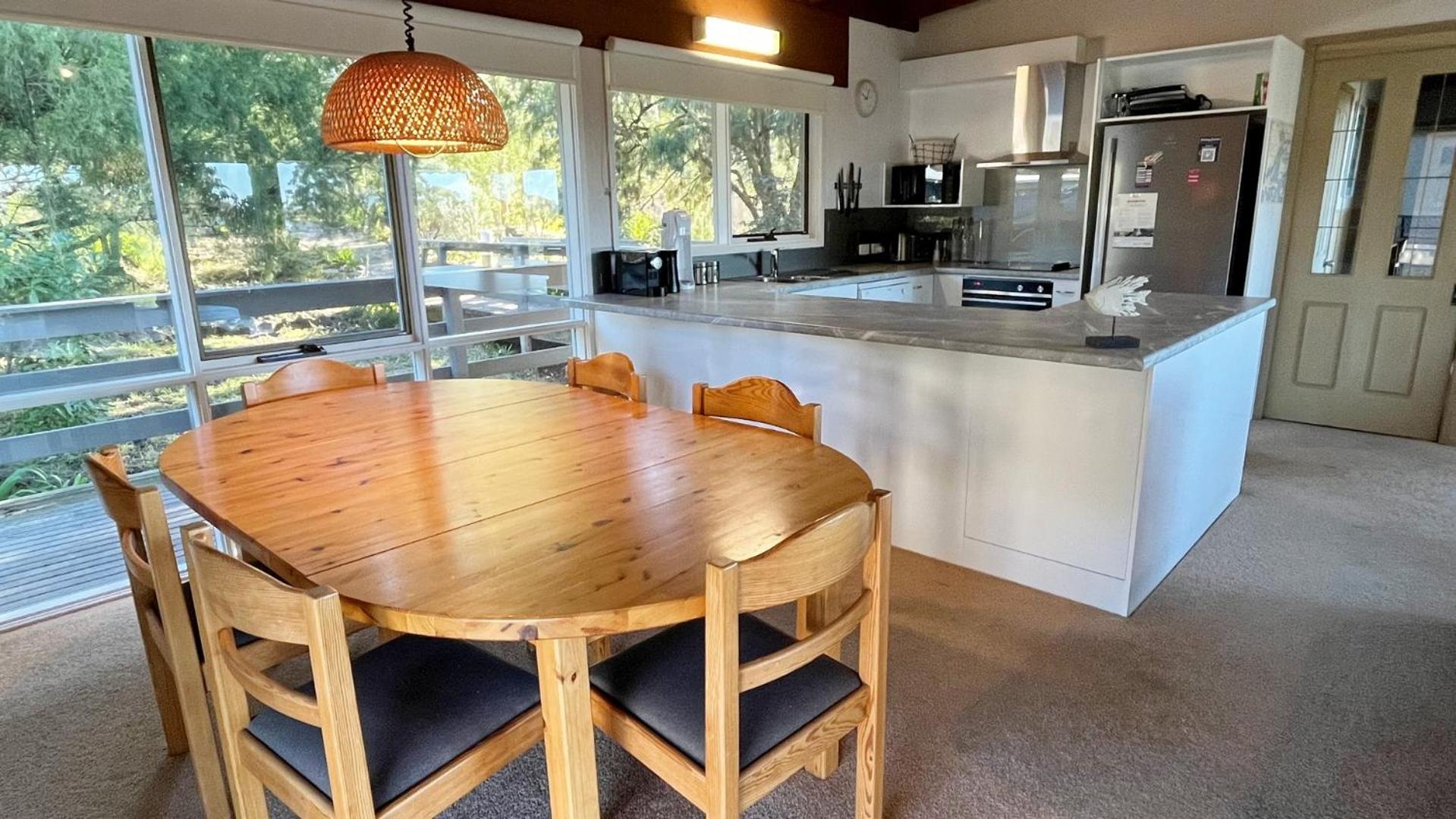 Three-Bedroom Vacation Home  photo 2