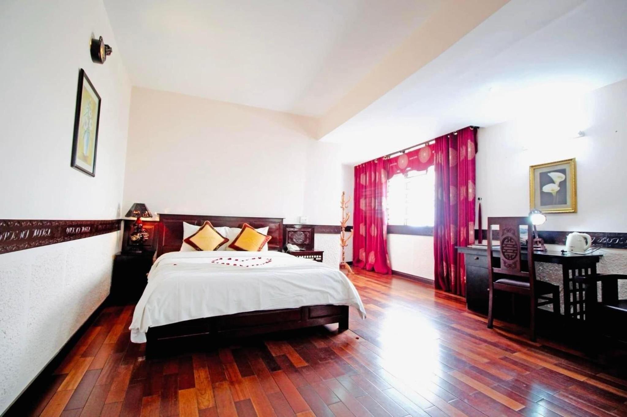 Superior Queen Room
