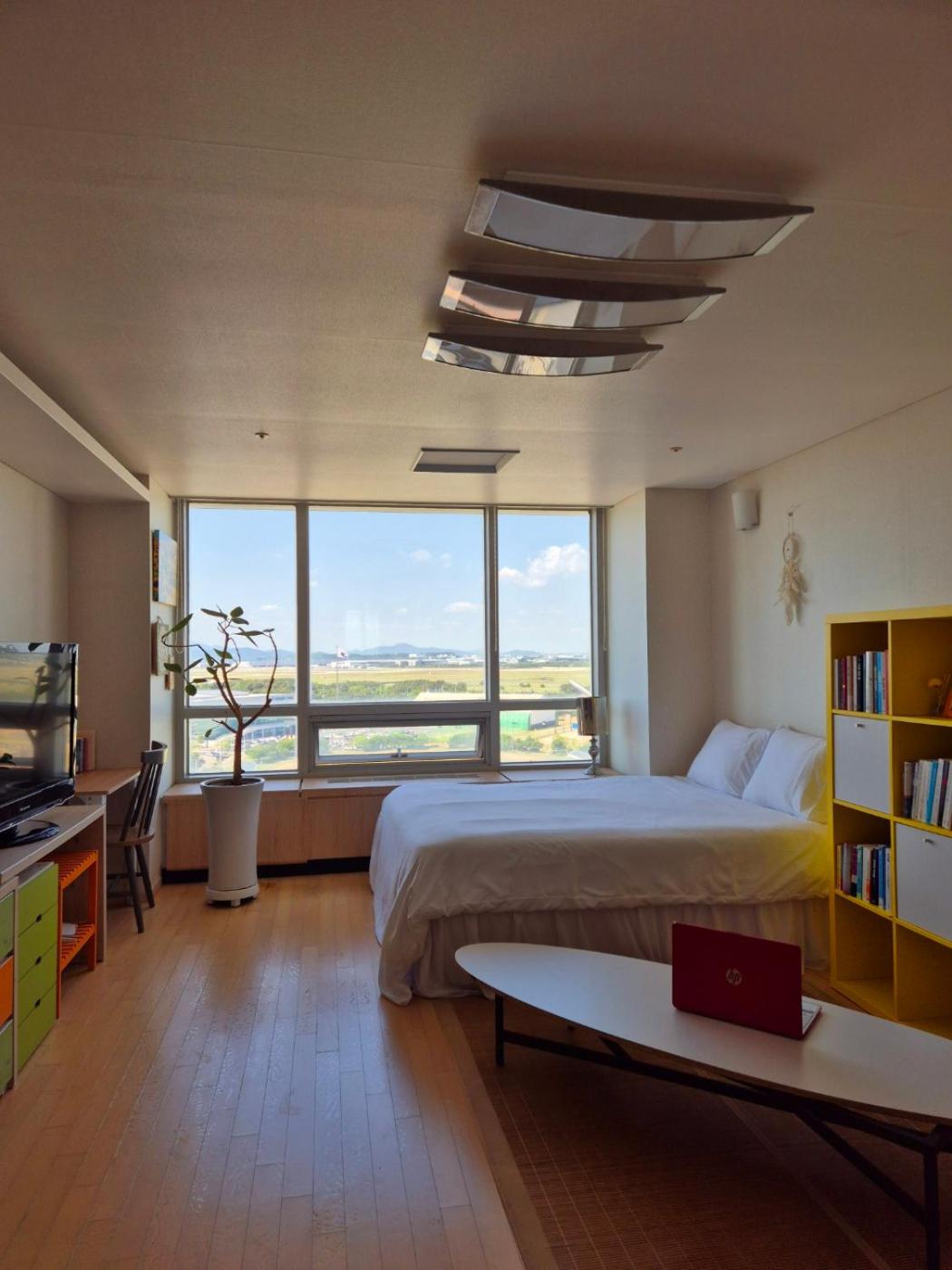 Studio Apartment - Photo 5