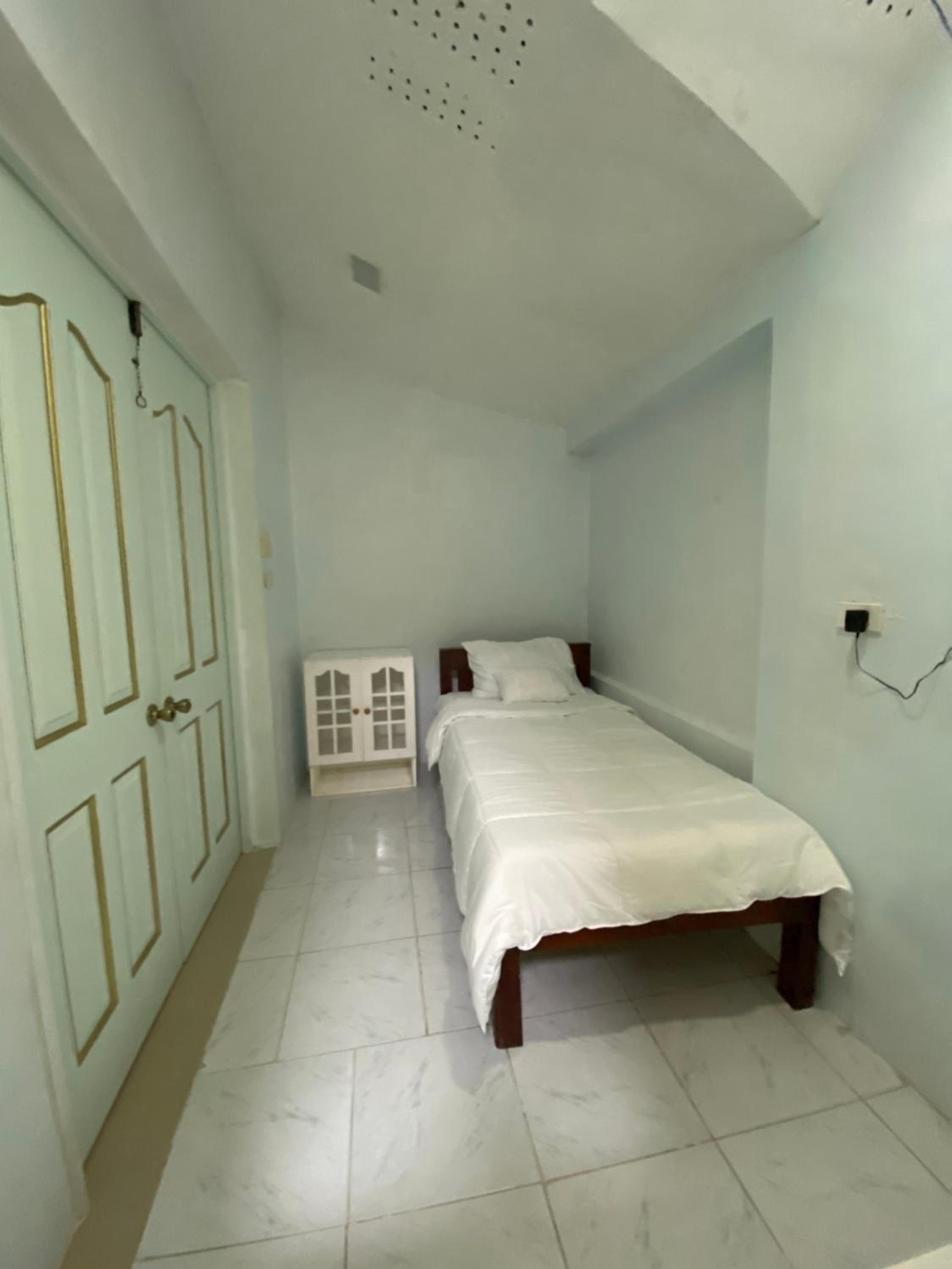 Two-Bedroom House photo 2