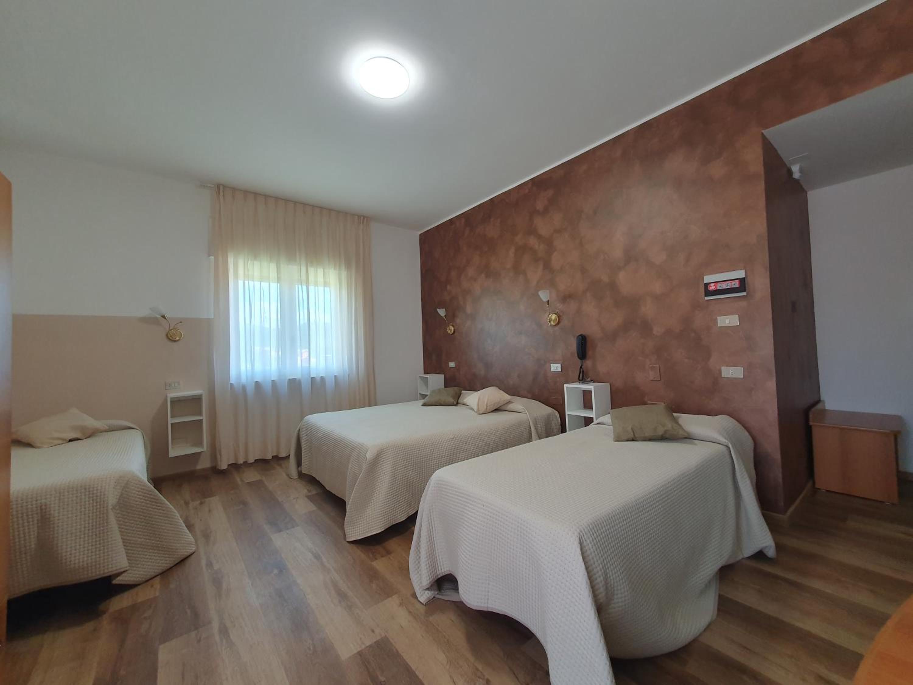 Quadruple Room photo 1