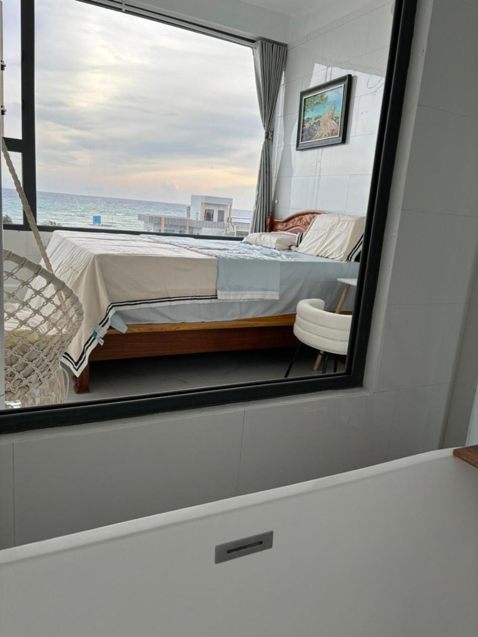 Double Room with Sea View photo 3