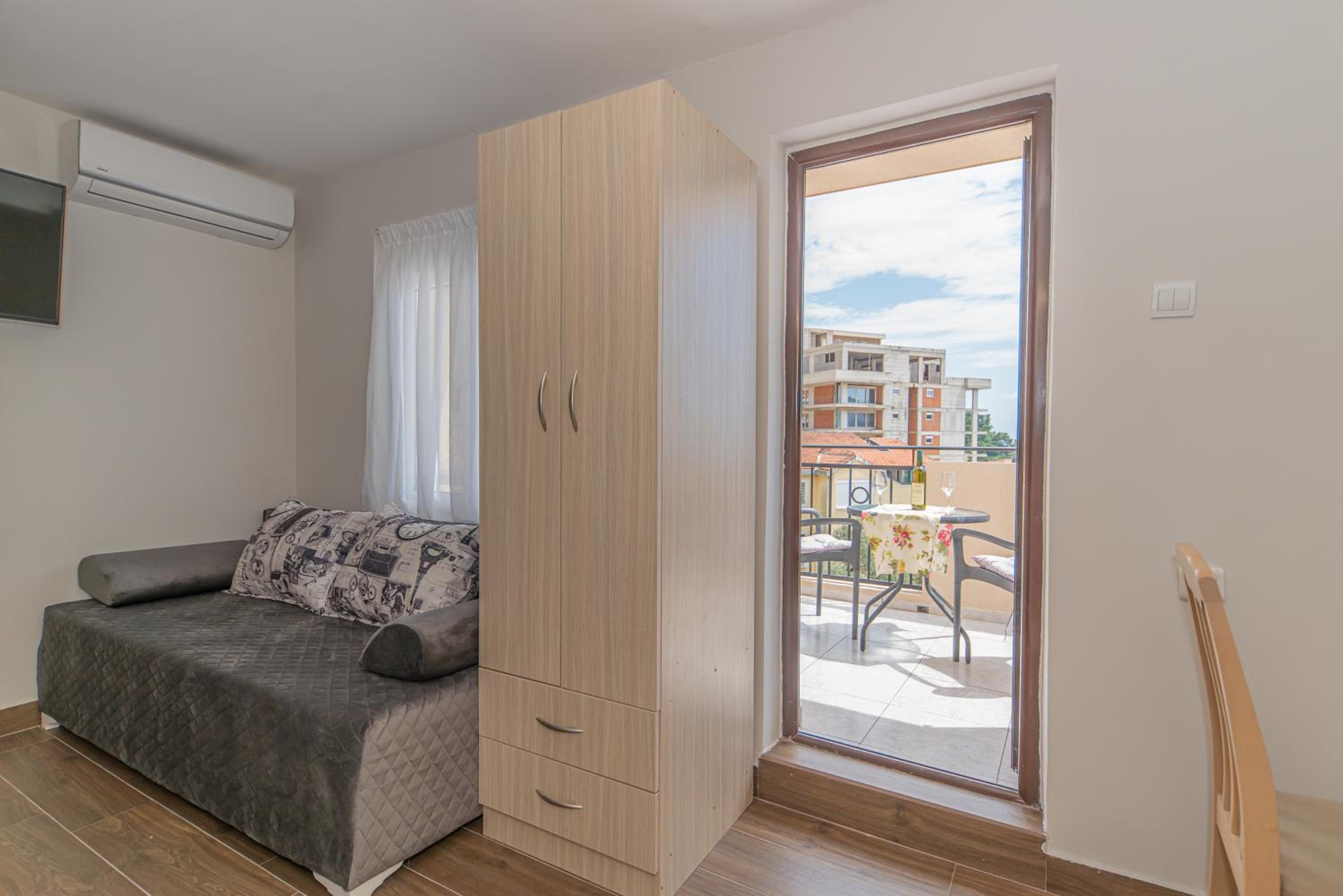 Studio with Sea View photo 1