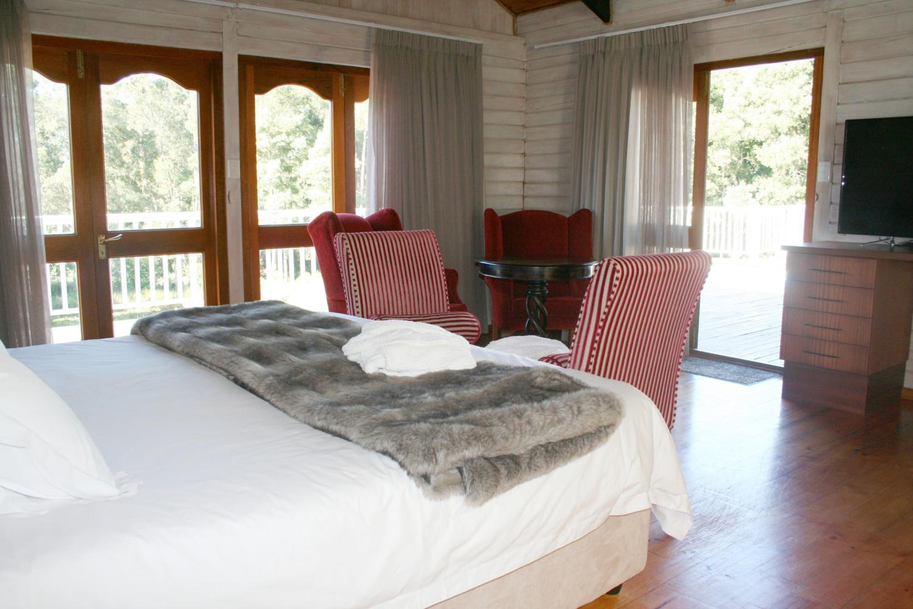 One-Bedroom Apartment with Spa Bath photo 2