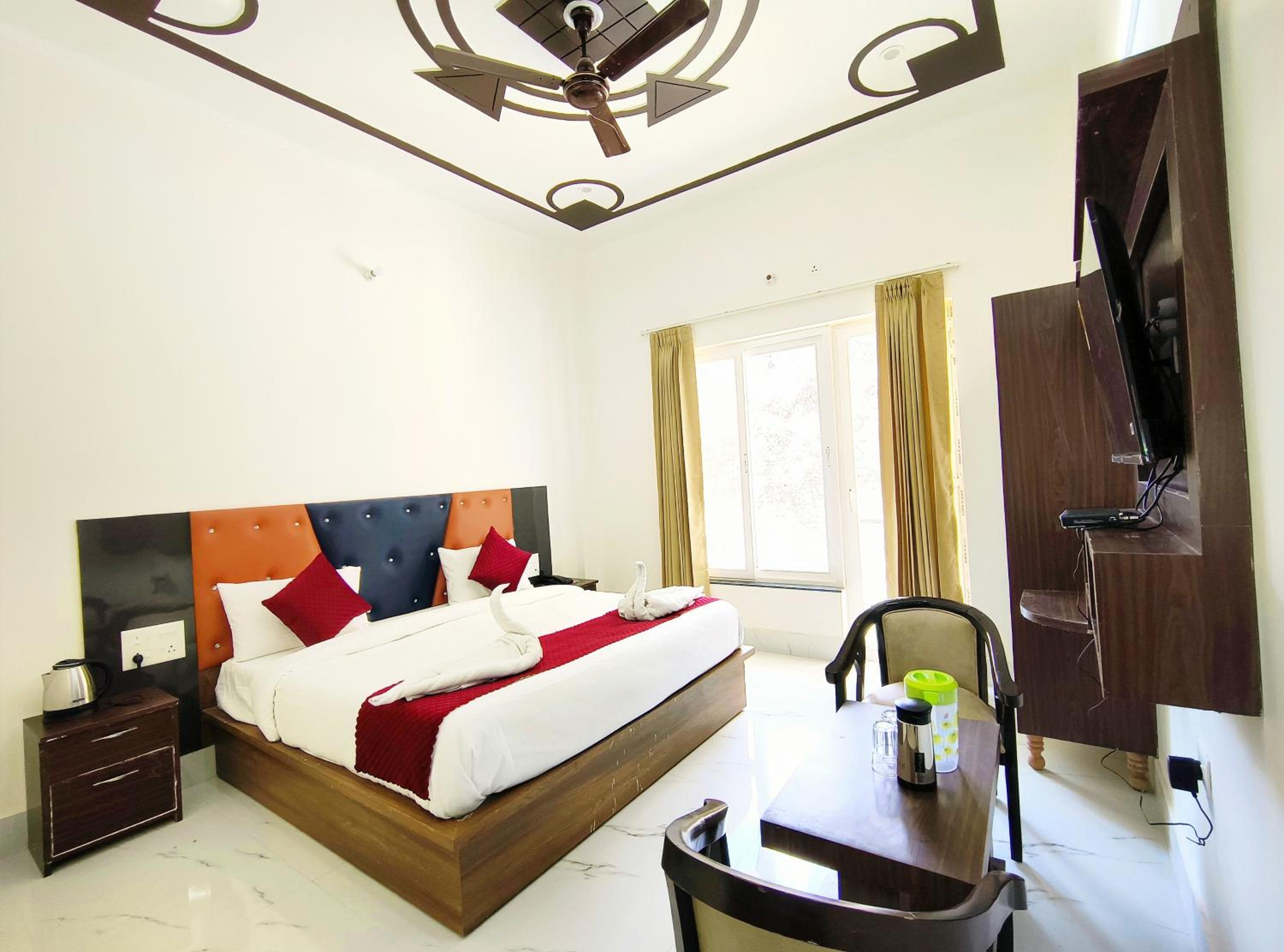 Double Room with Mountain View photo 2