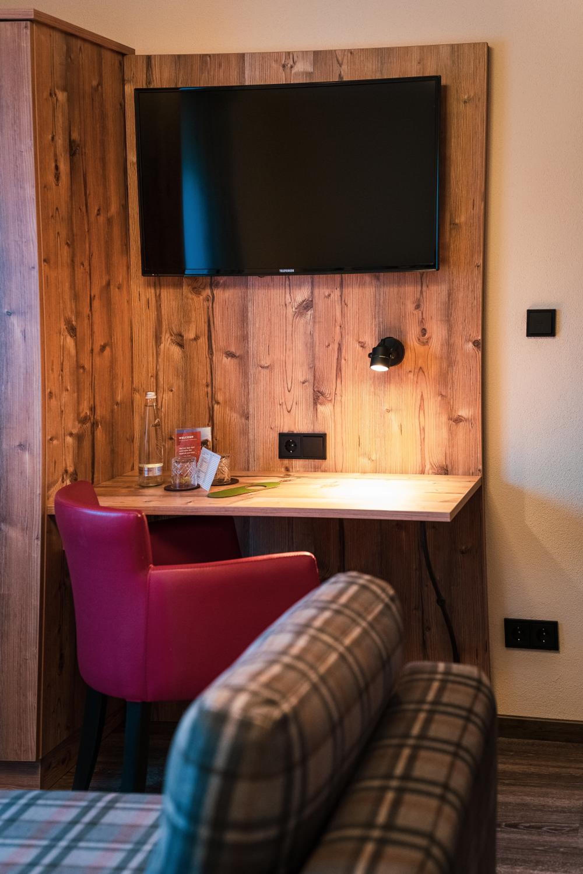 Double Room - Photo 2