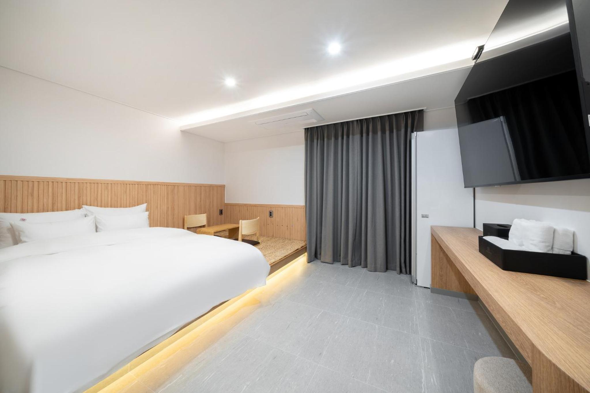 Premium Double Room photo 1