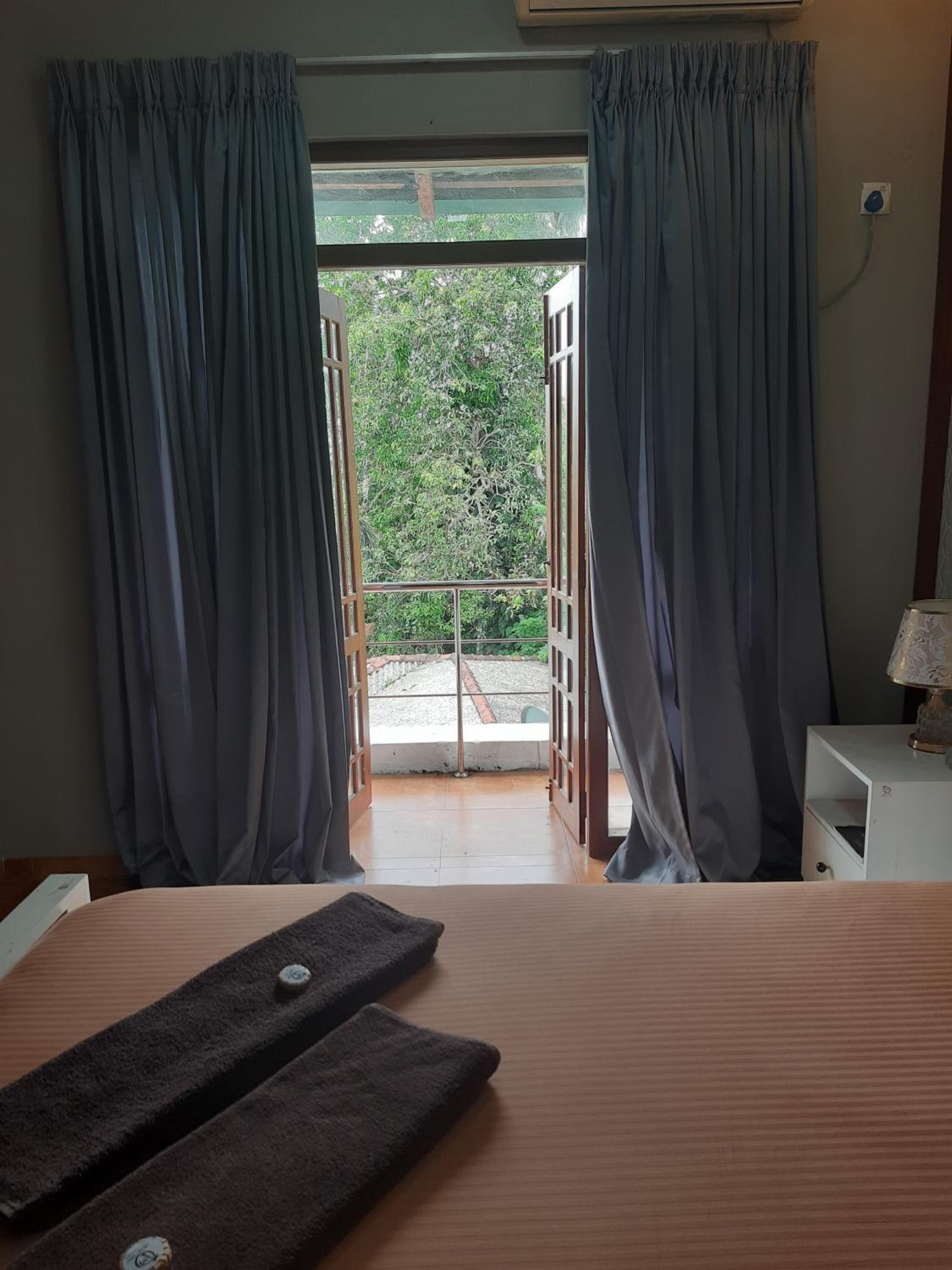 Deluxe Double Room With Balcony photo 3