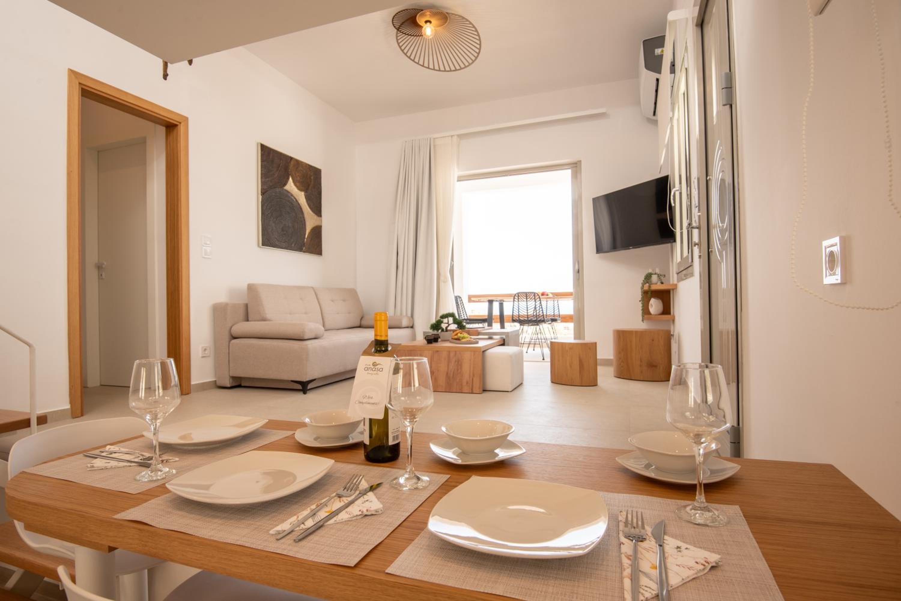 Deluxe Suite with Sea View