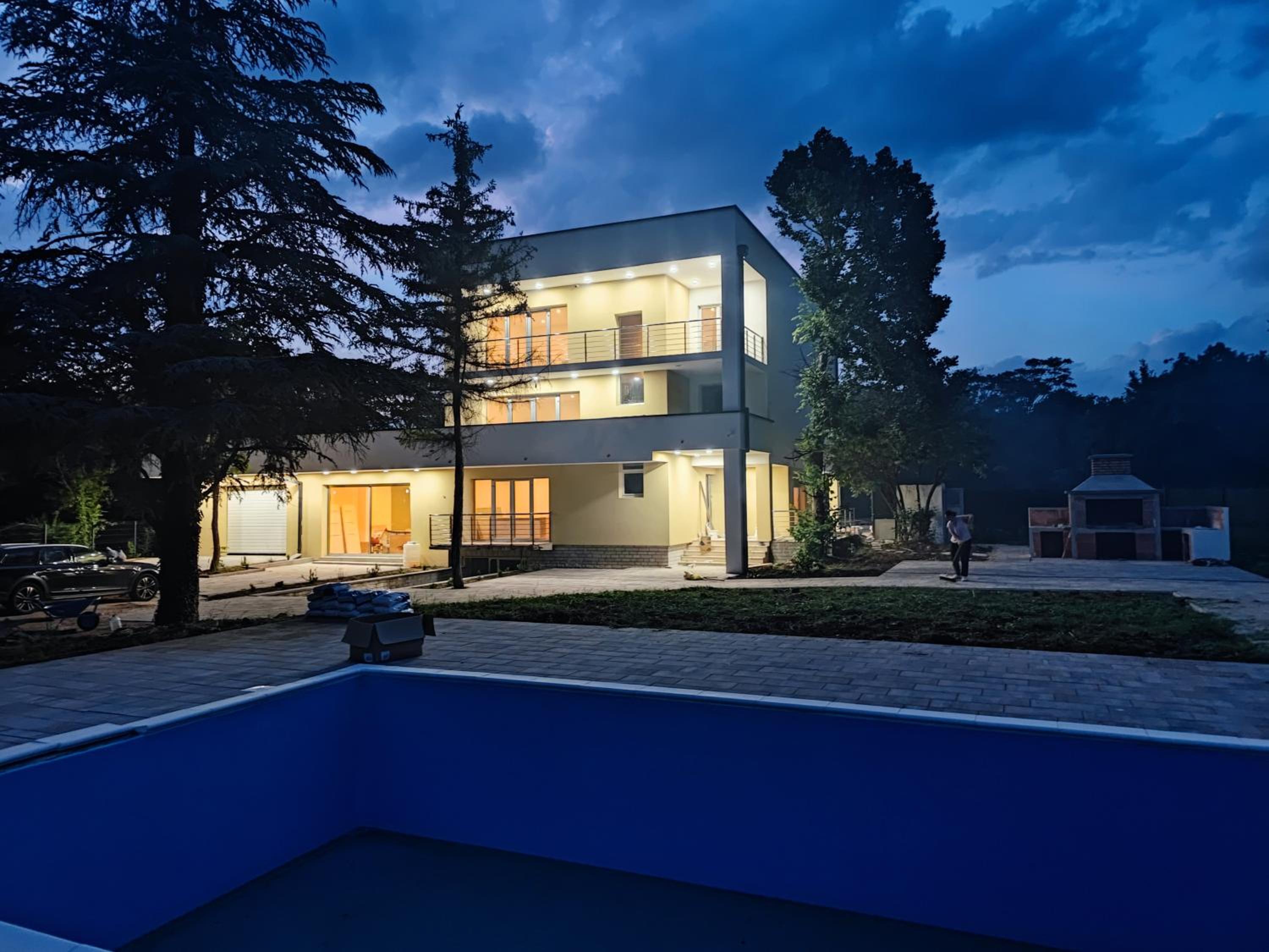Villa photo 3