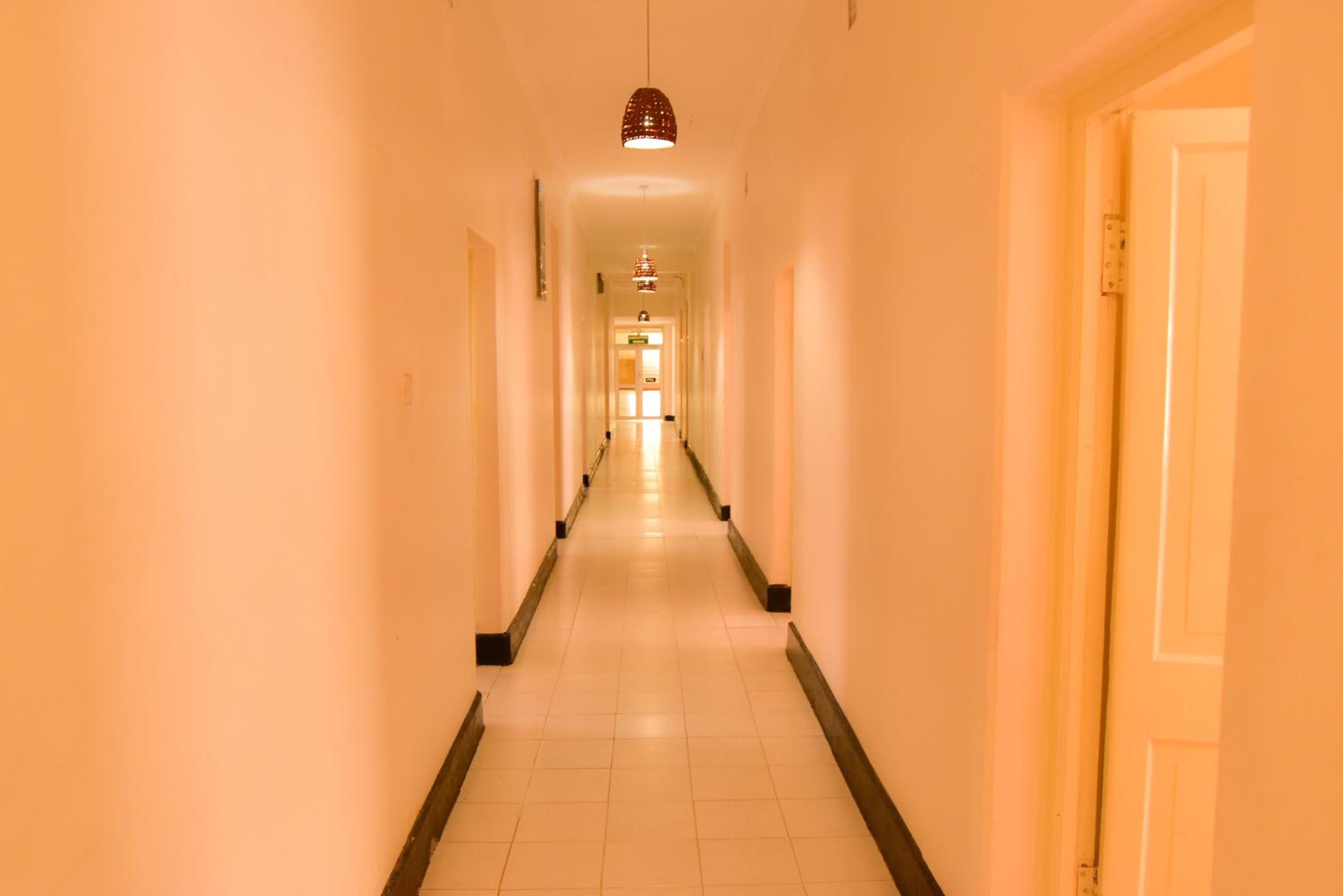 Standard Twin Room photo 3