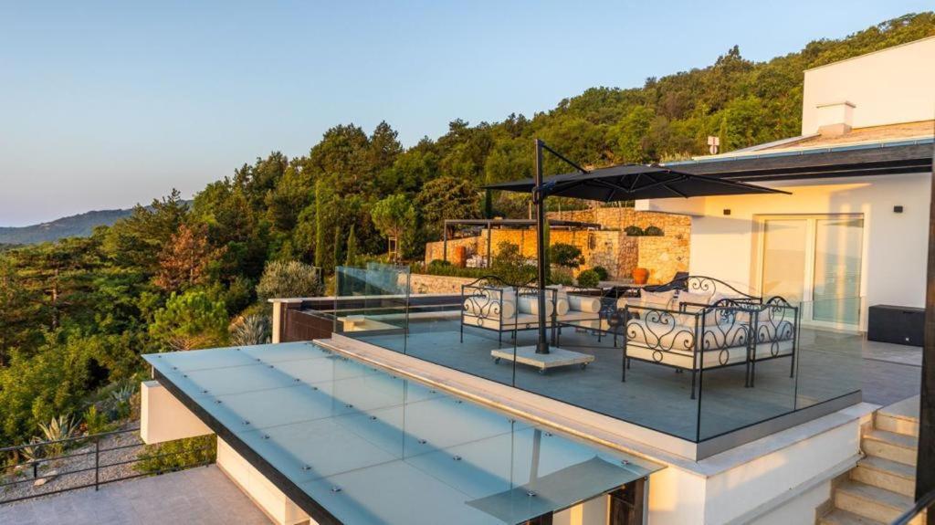 Deluxe Villa photo 2