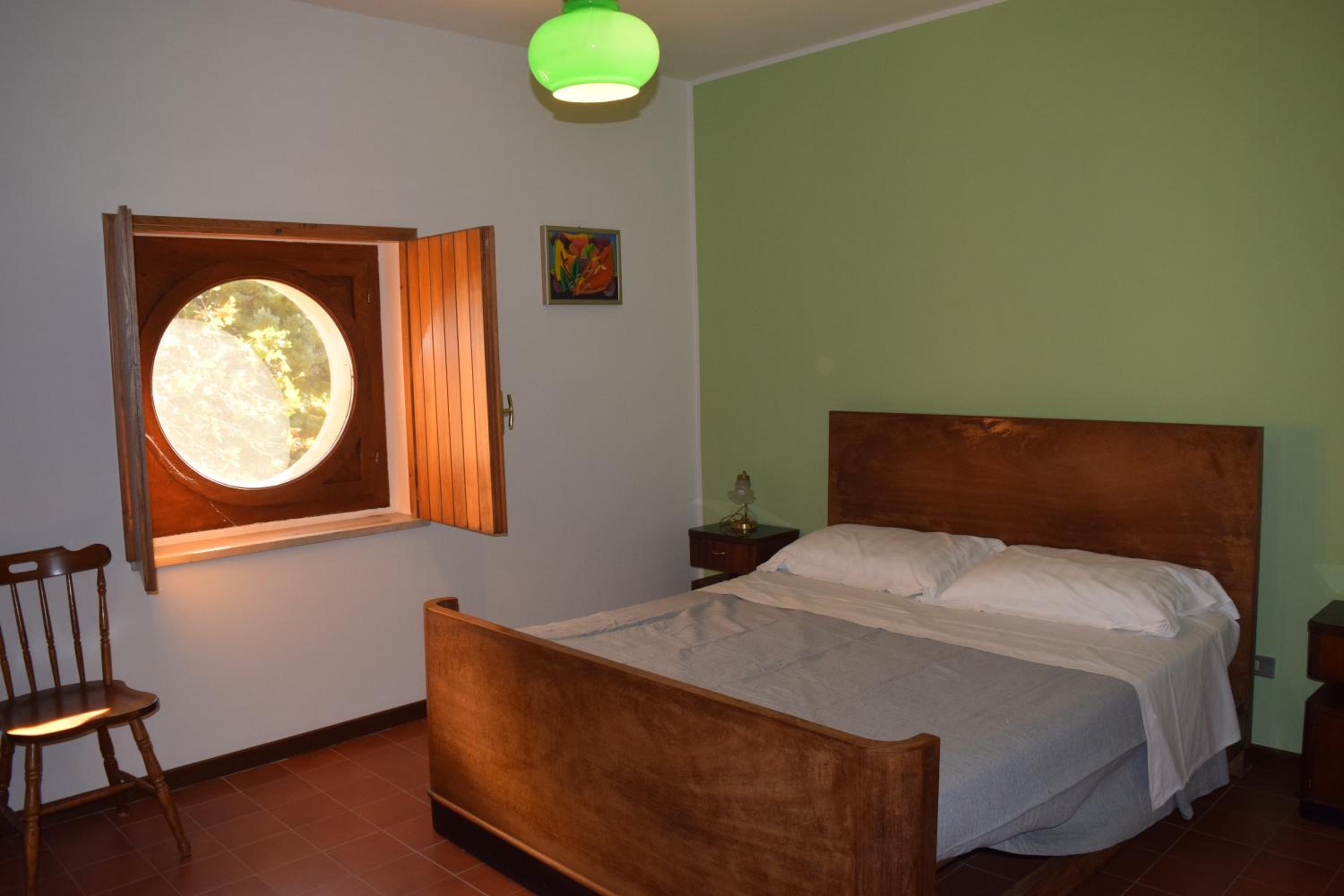 Large Double Room photo 1