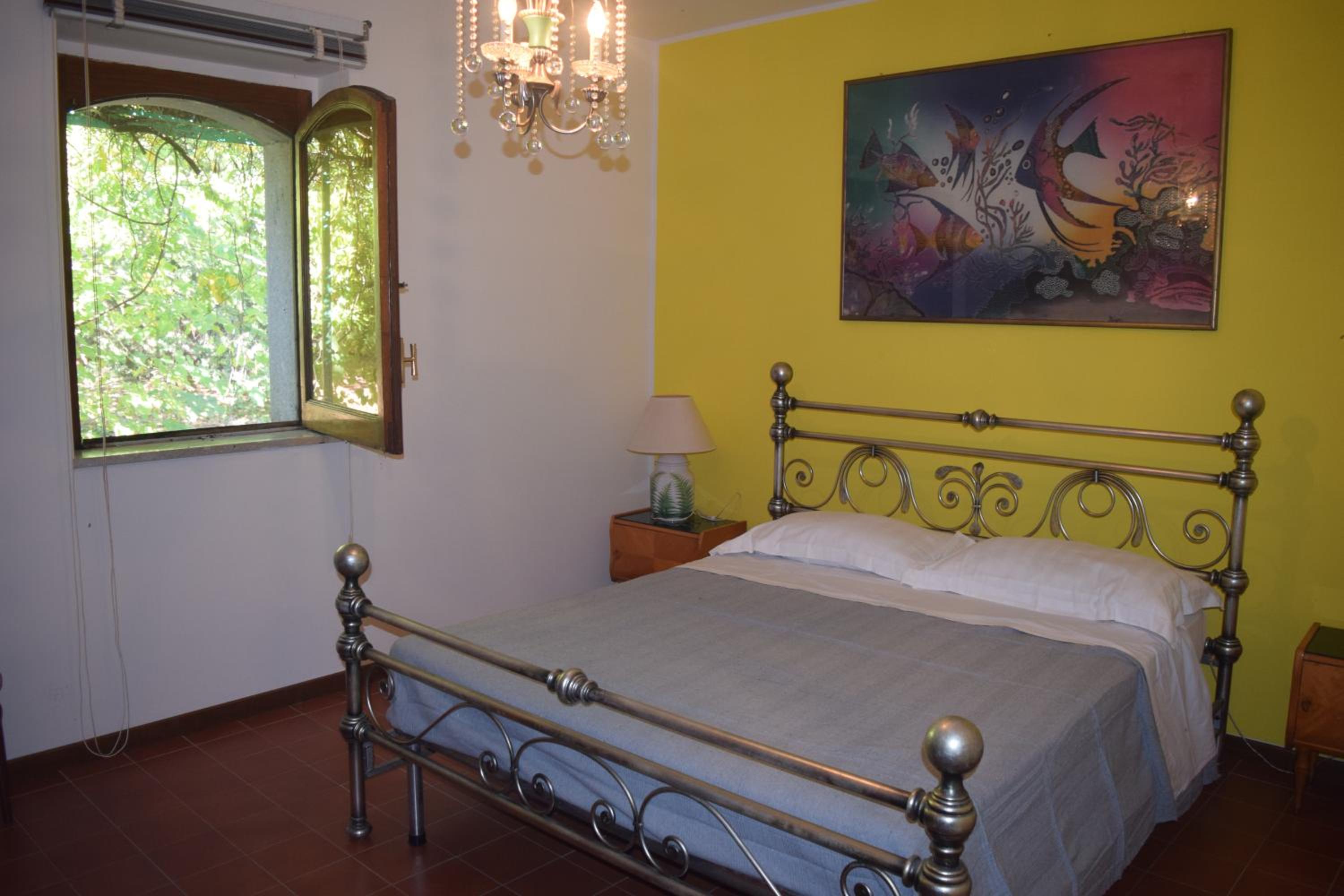 Large Double Room photo 1