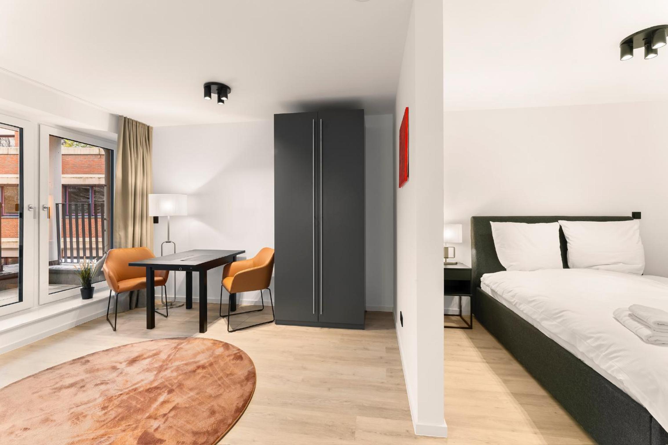 Studio Apartment