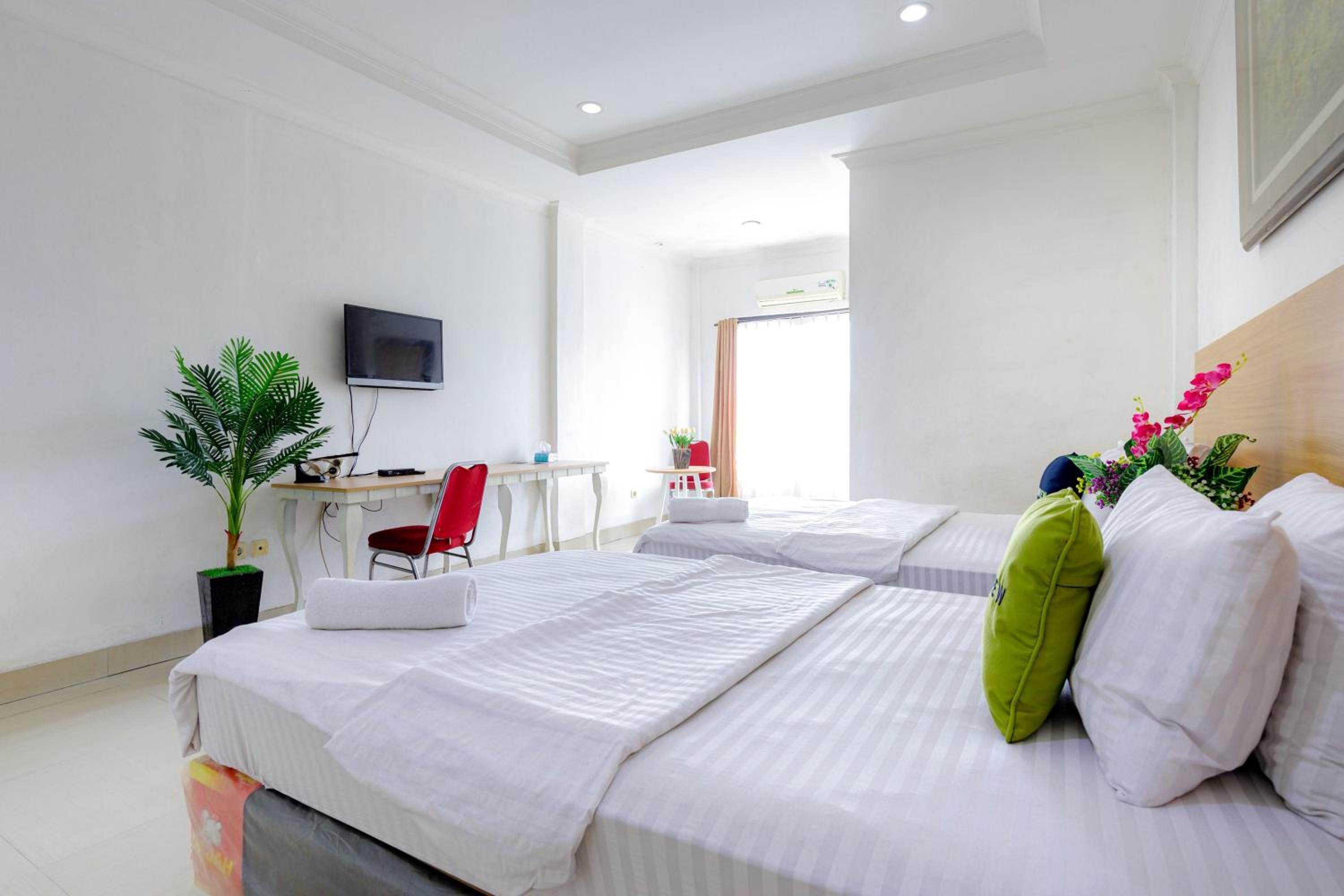 Superior Twin Room photo 2