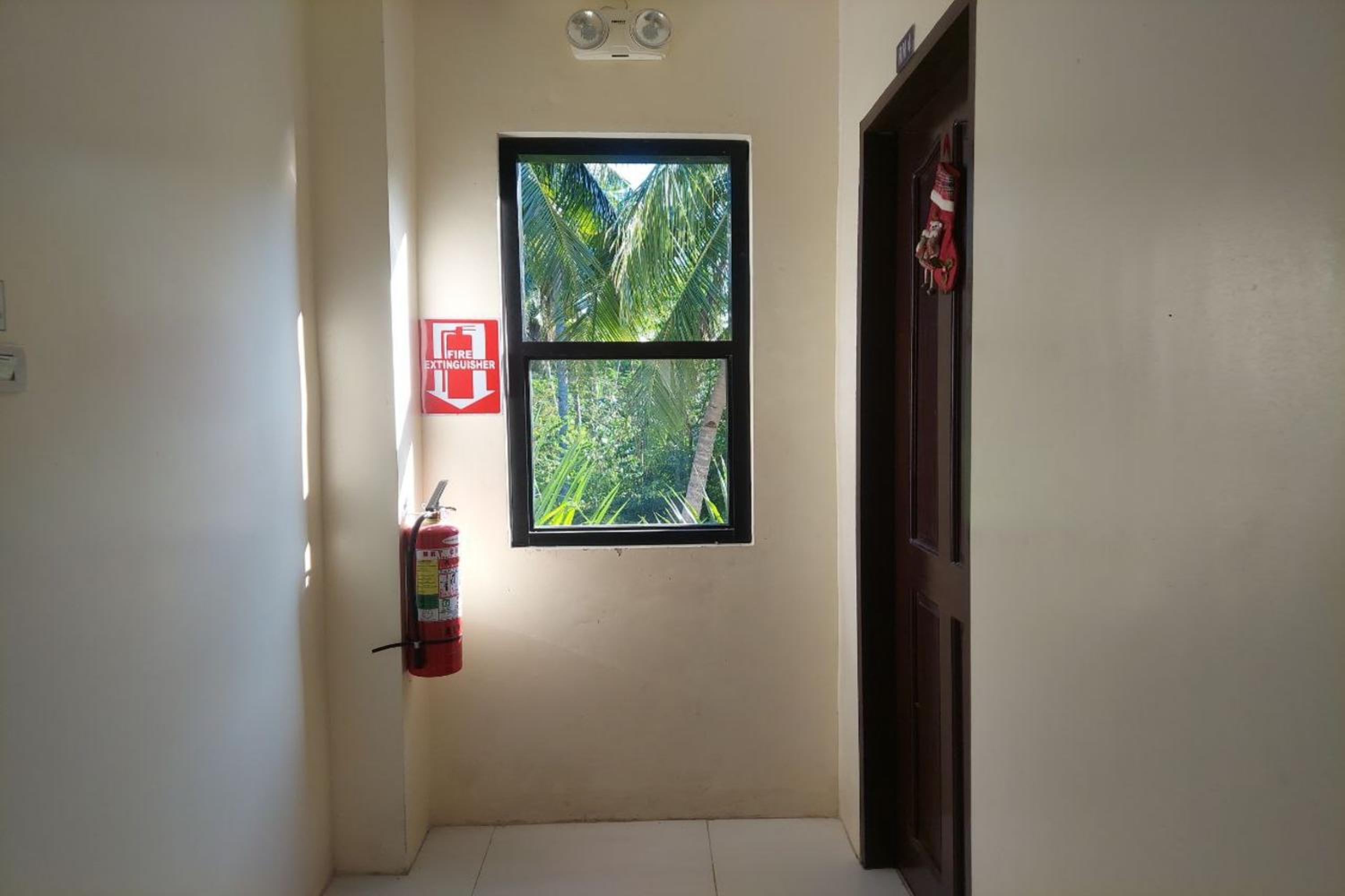 Standard Double Room photo 3