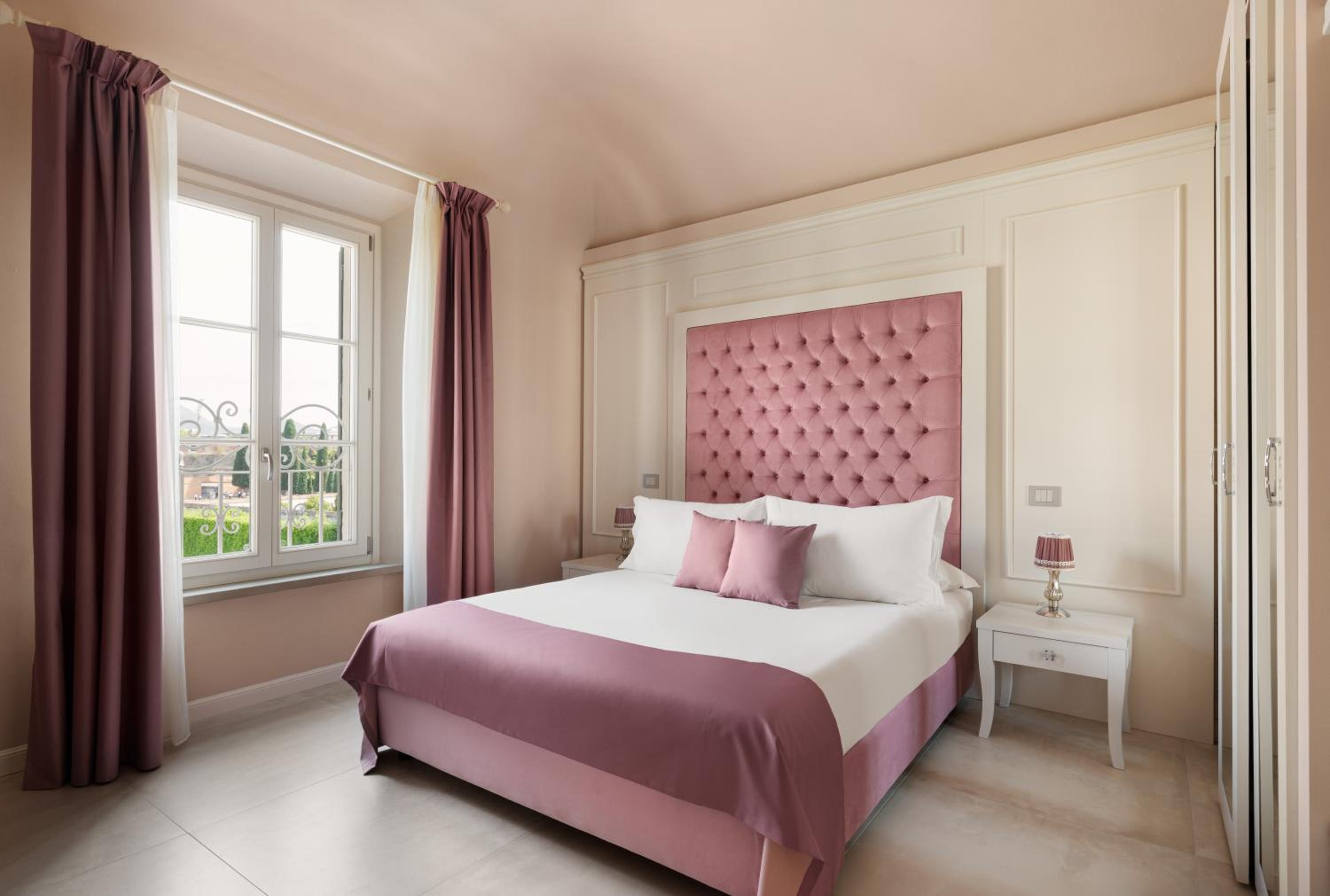 Suite with View