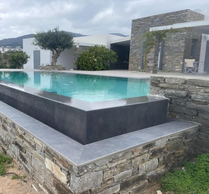 Superior Villa photo 2